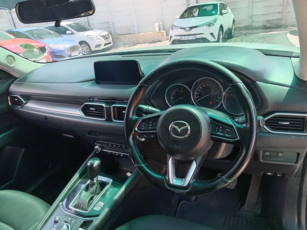 
								Mazda CX5 2.0 Sky Active. full									