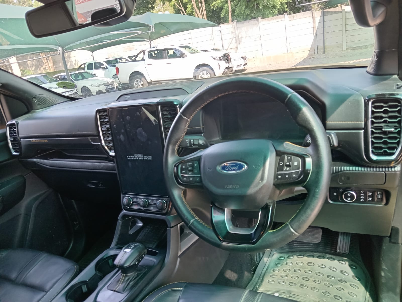 
								Ford Ranger 2.0 Bi-turbo Wild Trak Double cab 4X2 full									