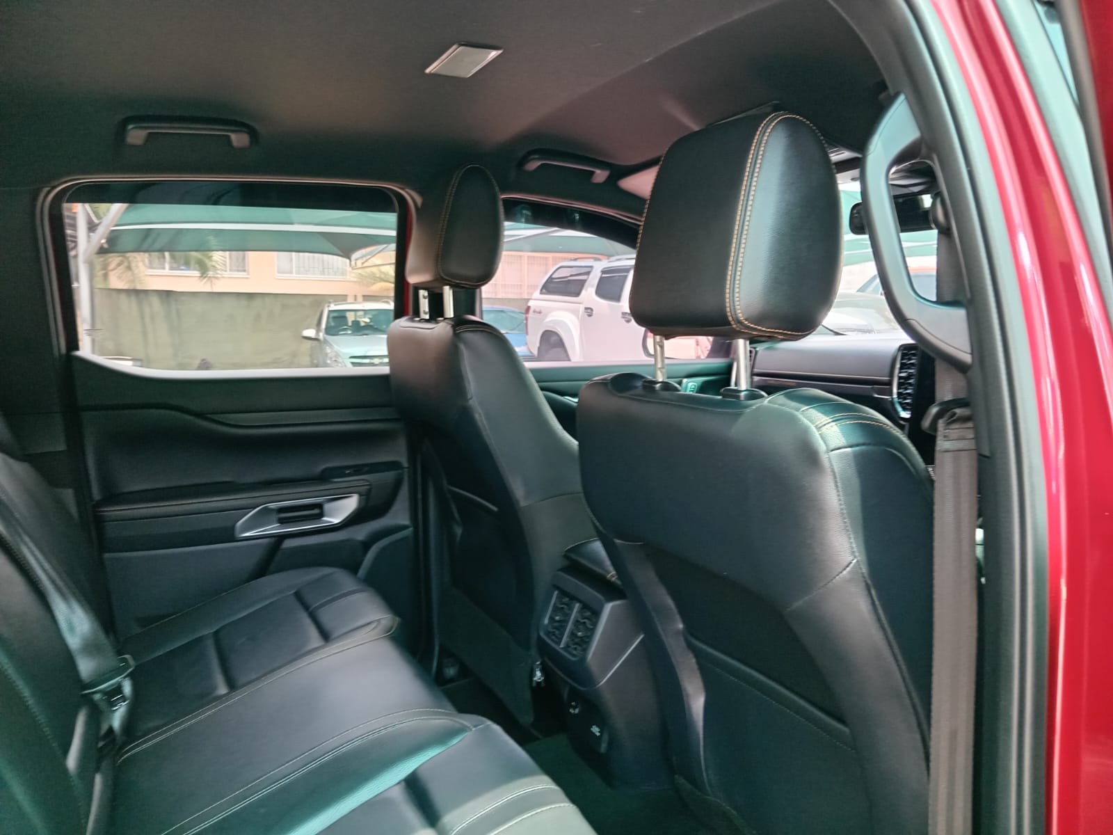 
								Ford Ranger 3.0 V6 Wild Trak Double cab 4X4 full									