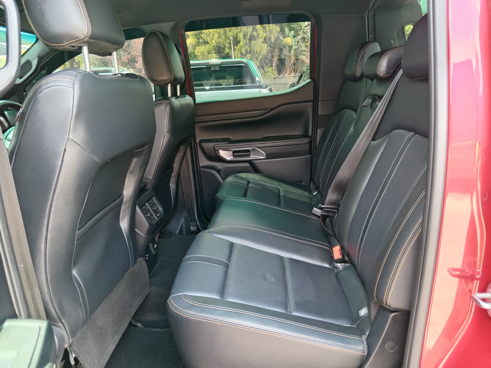 
								Ford Ranger 3.0 V6 Wild Trak Double cab 4X4 full									