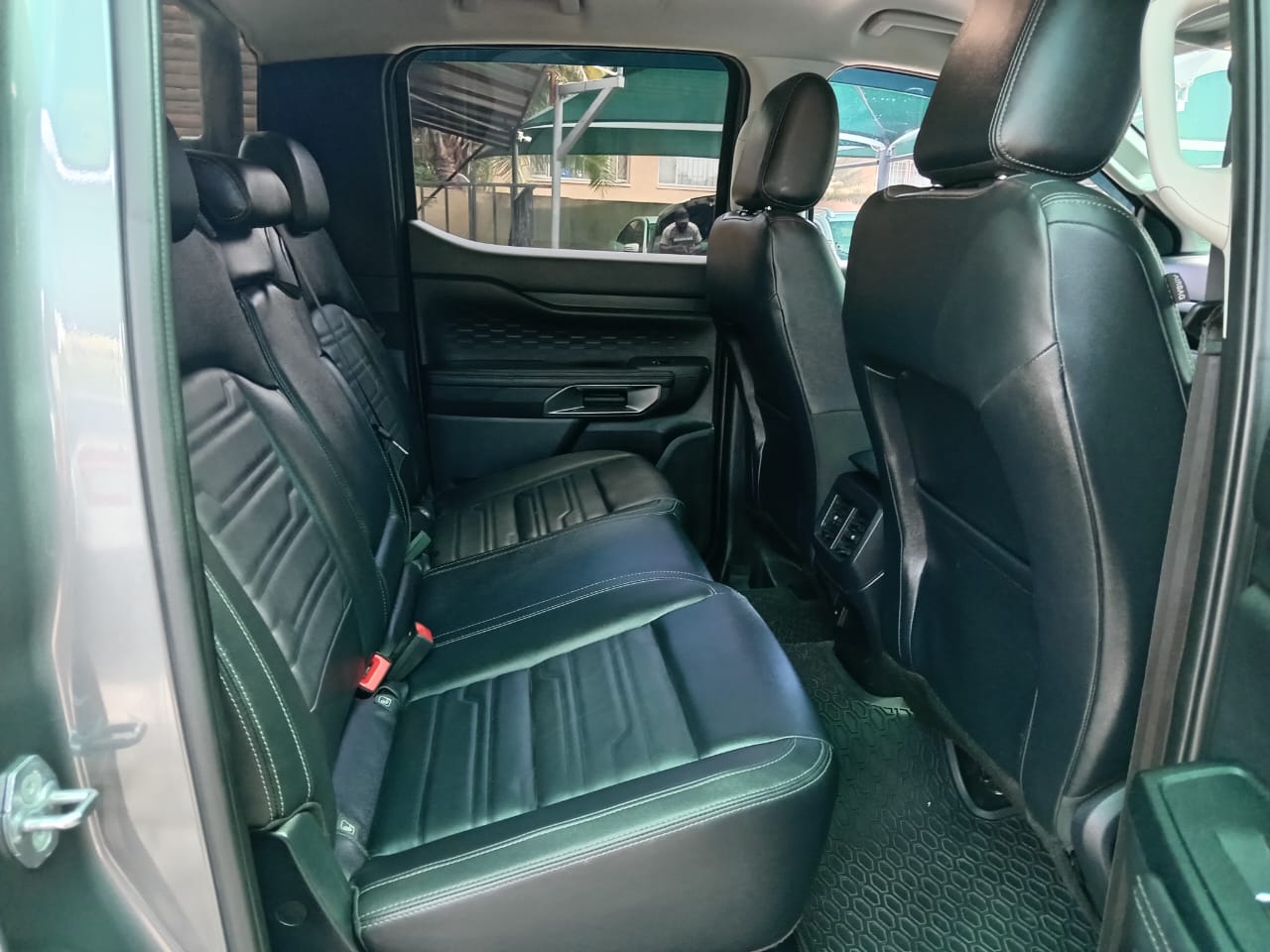 
								Ford Ranger 2.0 Bi-turbo double cab XLT 4×2 full									