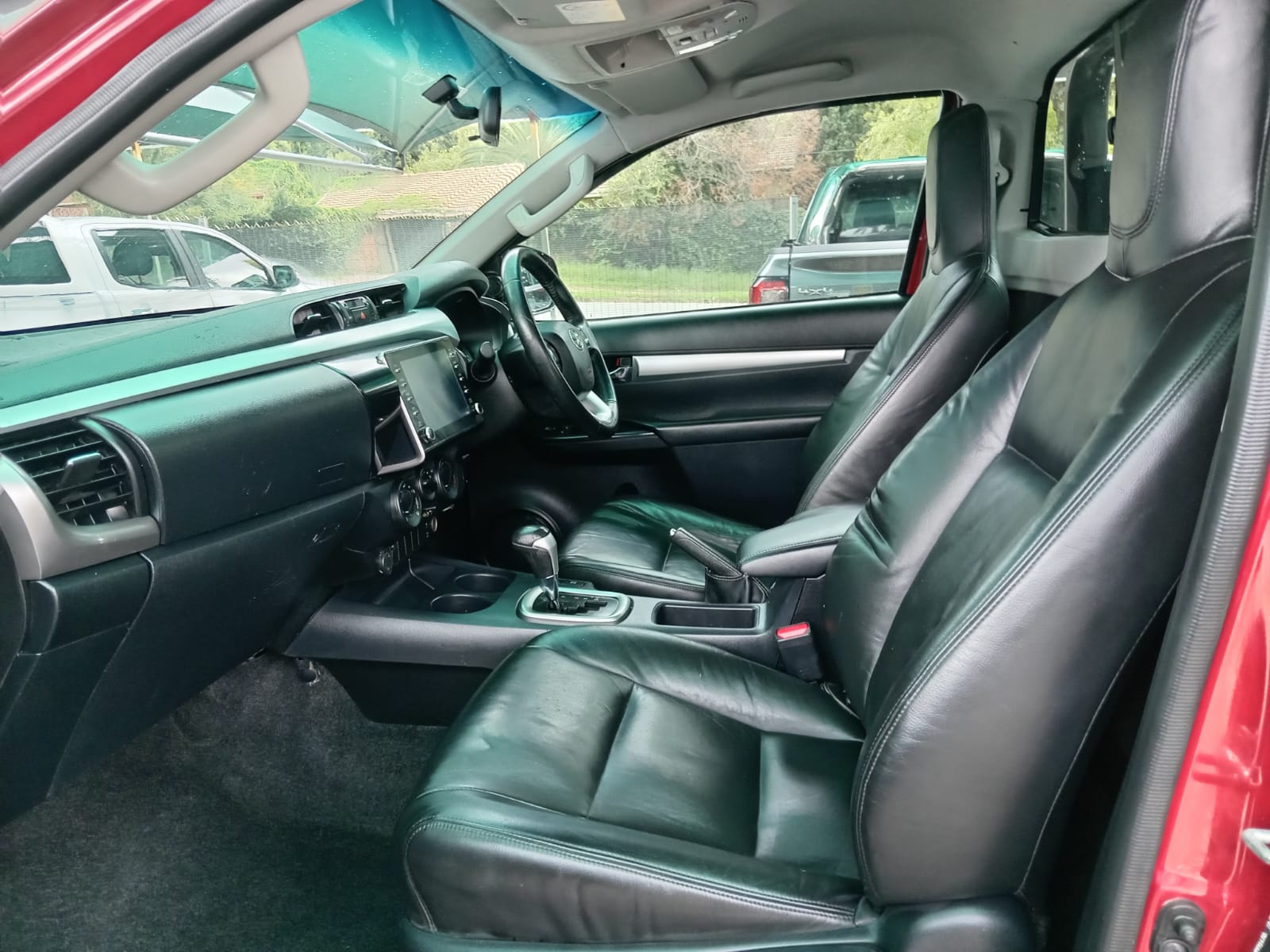
								2021 Toyota Hilux 2.8GD-6 Raider Auto full									