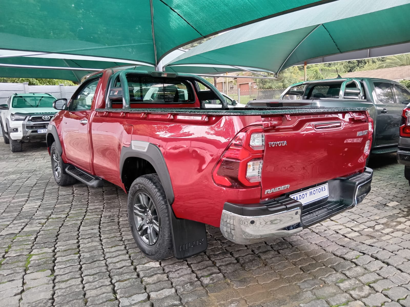
								2021 Toyota Hilux 2.8GD-6 Raider Auto full									