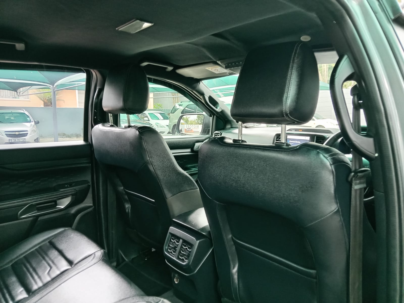 
								2025 Ford Ranger 2.0 Sit Double Cab XLT full									
