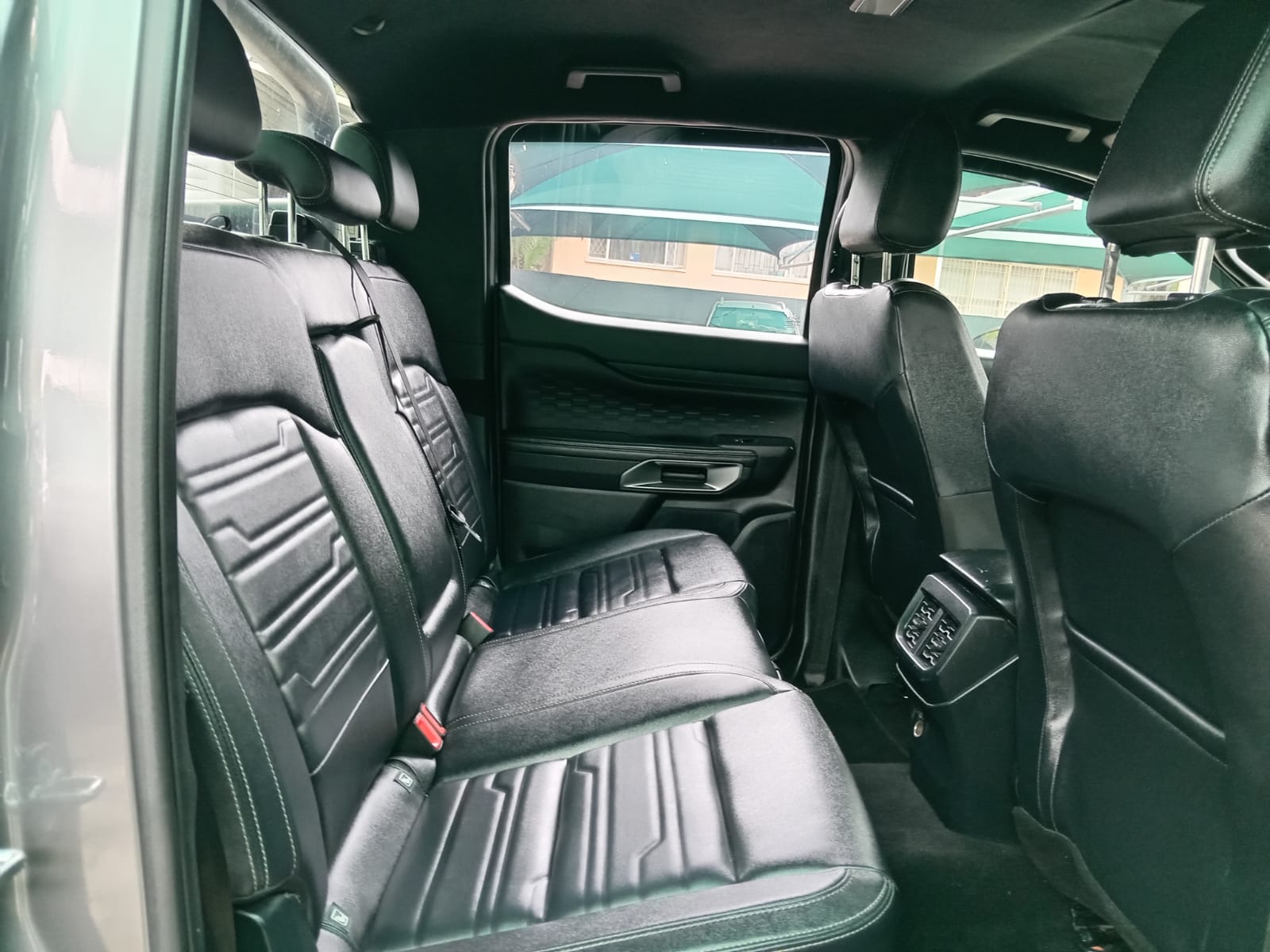 
								2025 Ford Ranger 2.0 Sit Double Cab XLT full									