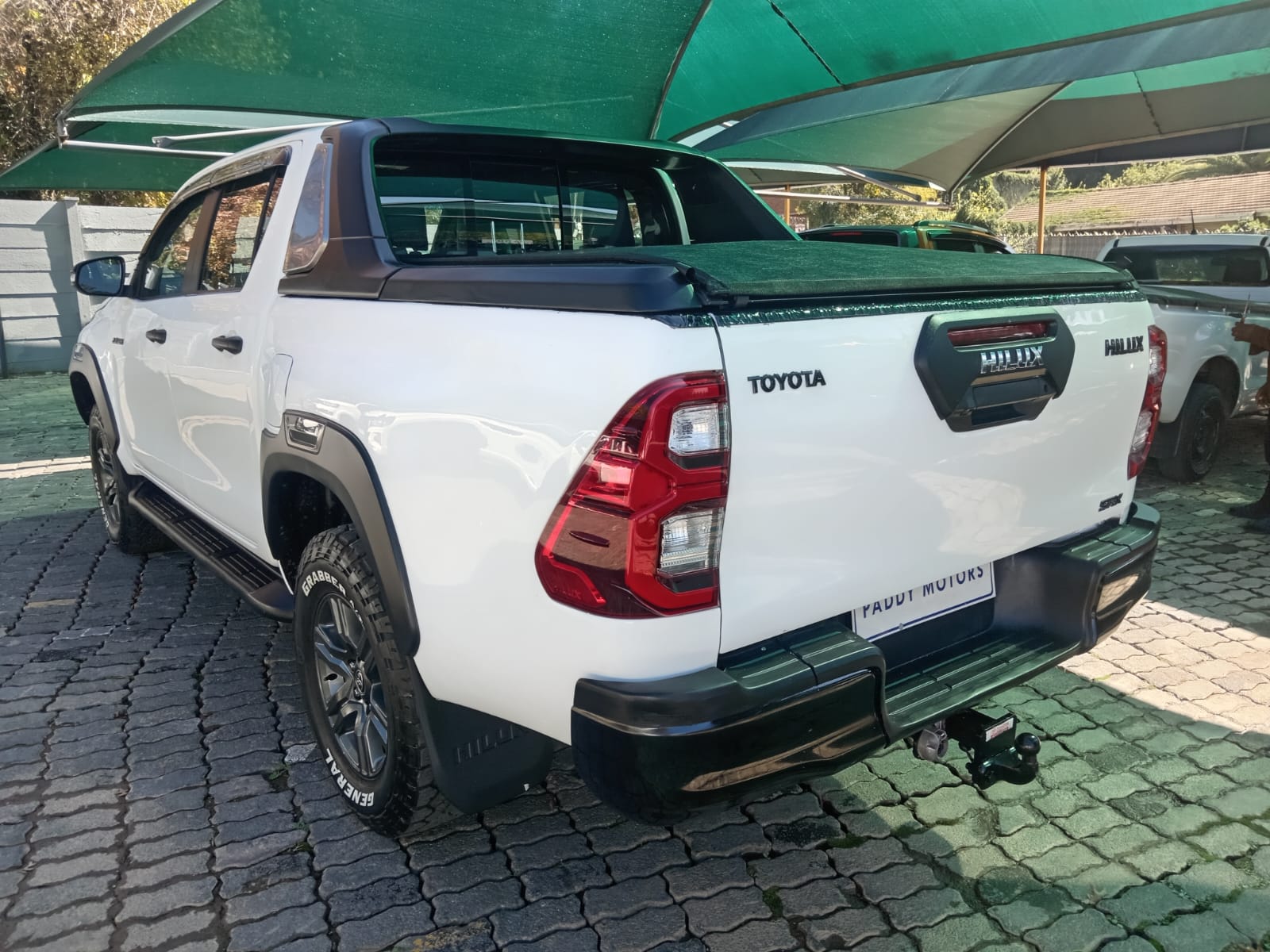 
								2019 Toyota Hilux 2.4GD-6 Double Cab 4×2 SRX Auto full									
