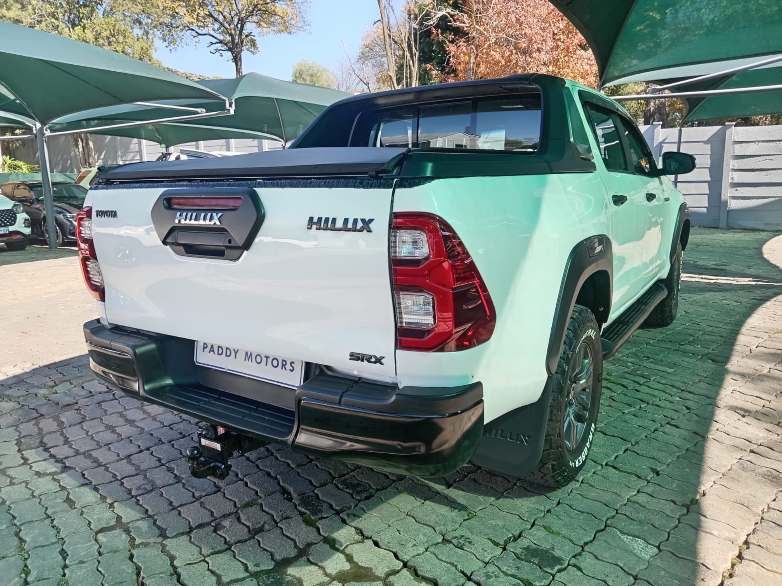 
								2019 Toyota Hilux 2.4GD-6 Double Cab 4×2 SRX Auto full									