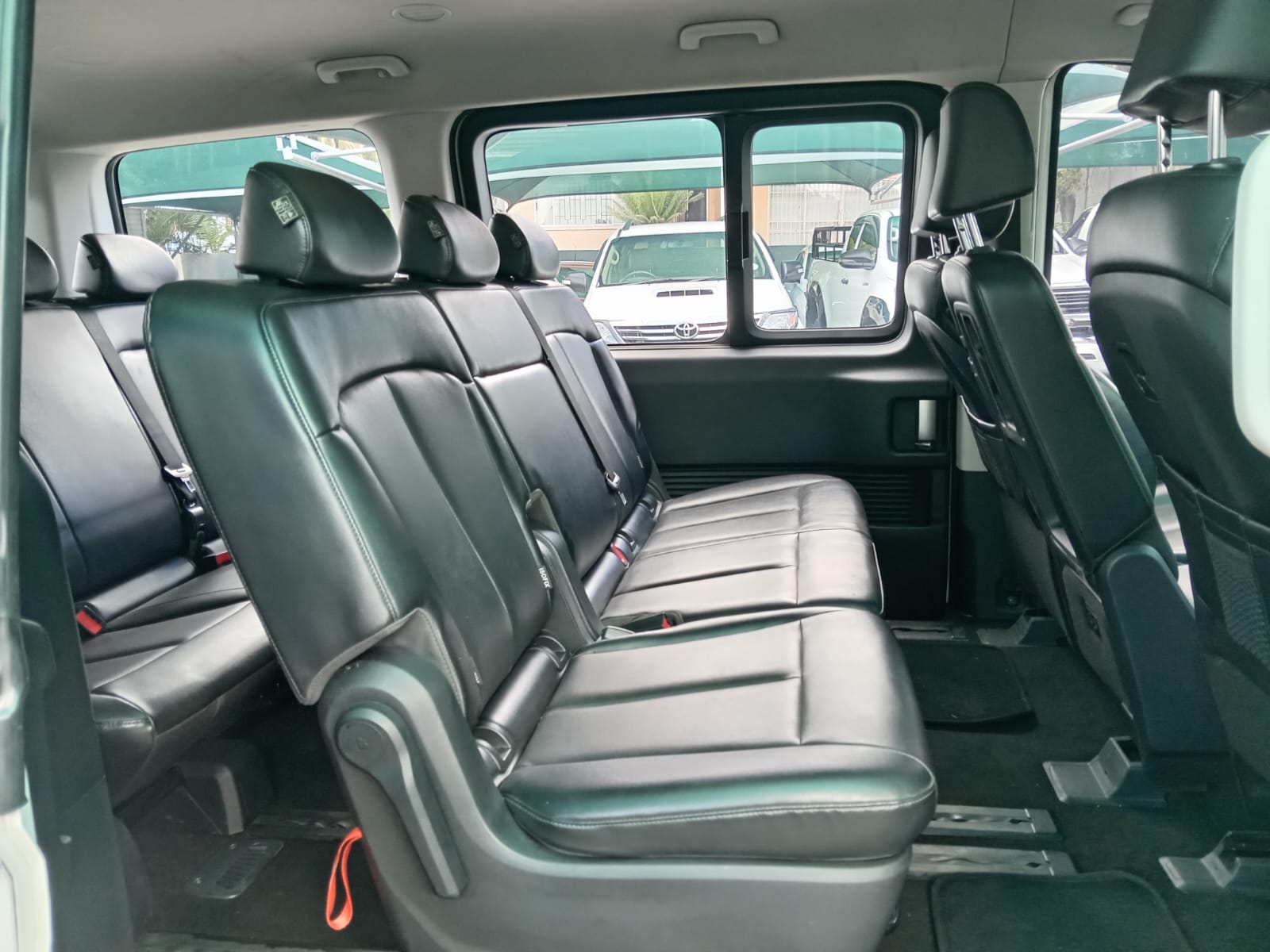 
								Hyundai Staria 2.2D Executive 9-seater full									