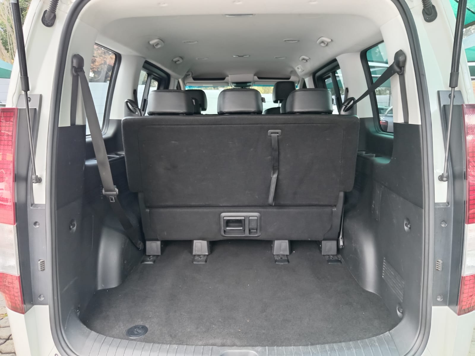 
								Hyundai Staria 2.2D Executive 9-seater full									