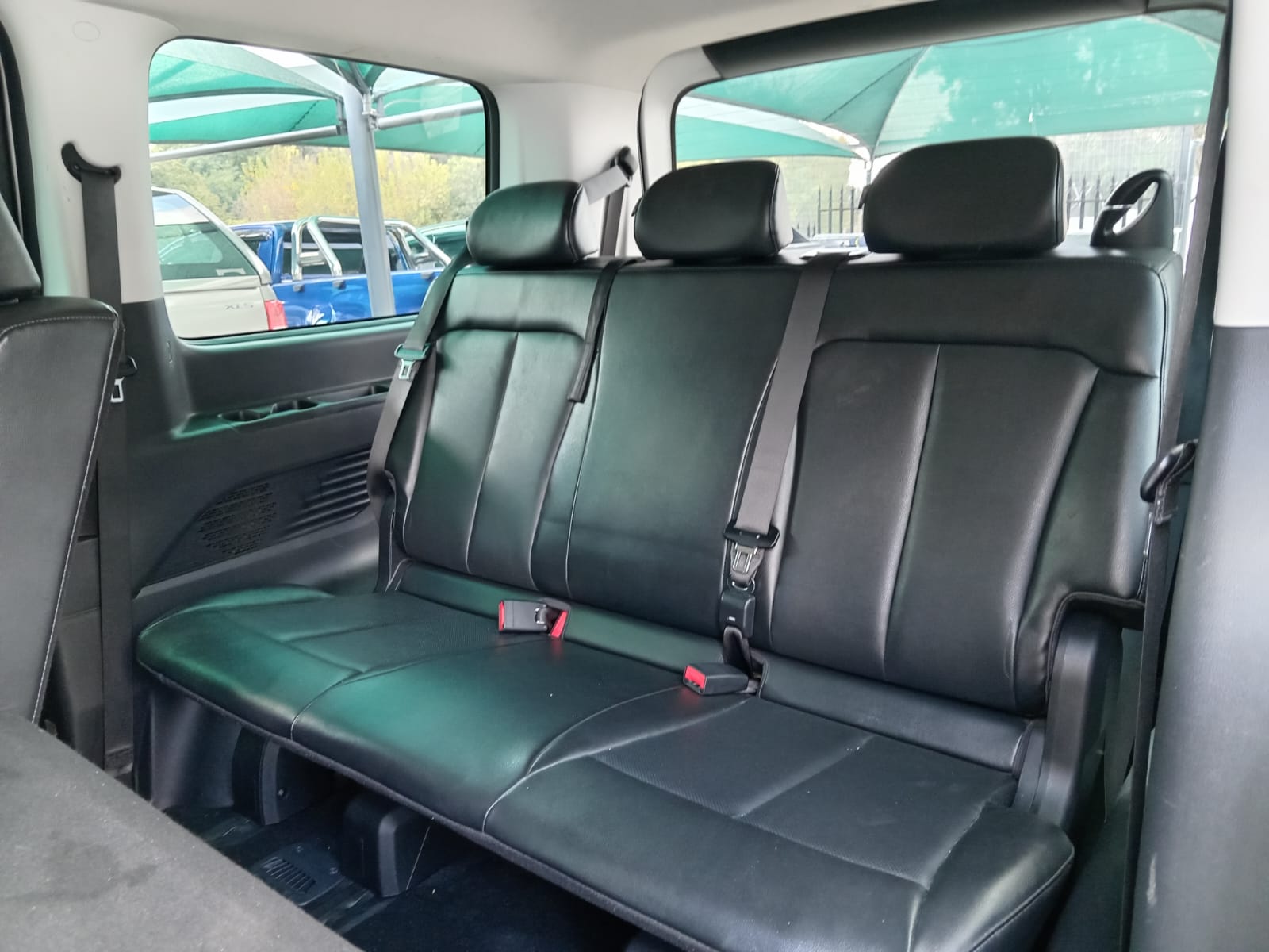 
								Hyundai Staria 2.2D Executive 9-seater full									