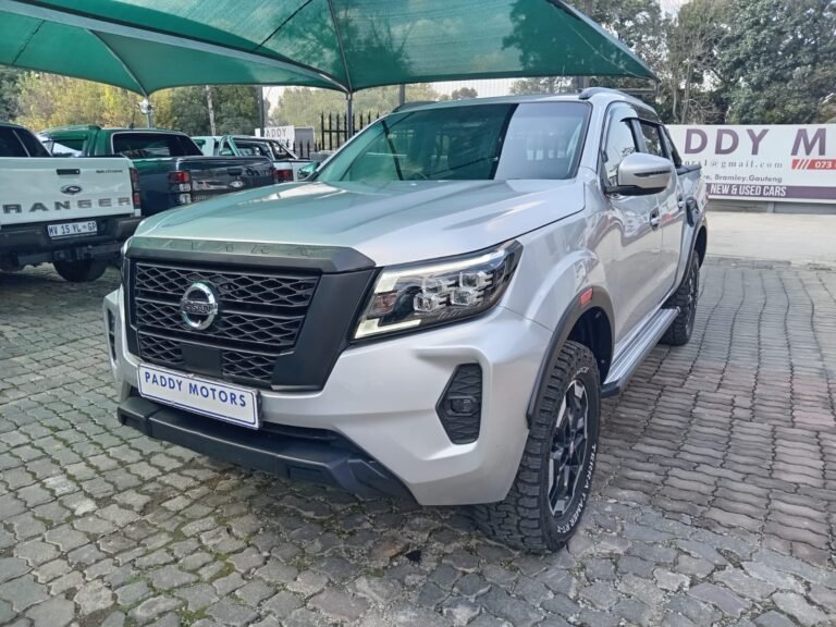 2022 Nissan Navara 2.5DDTi Double Cab LE