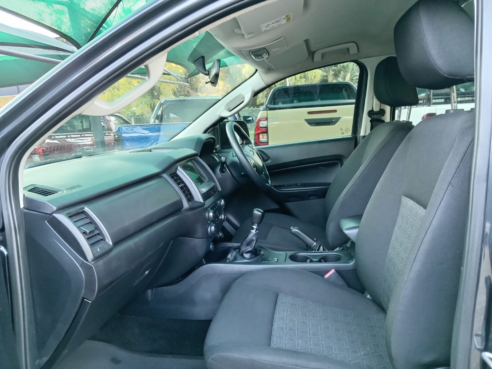 
								2019 Ford Ranger 2.2TDCi Double Cab Hi-Rider XL full									