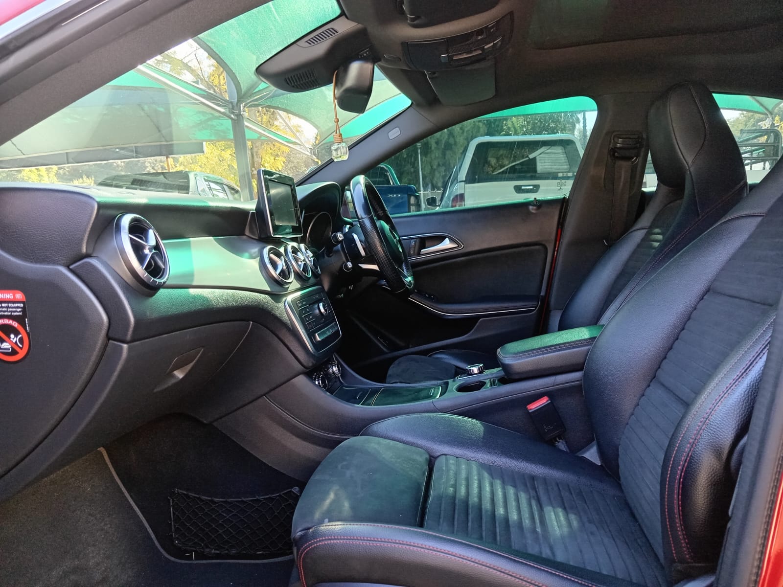 
								2017 Mercedes-Benz CLA CLA200 AMG Line Auto full									