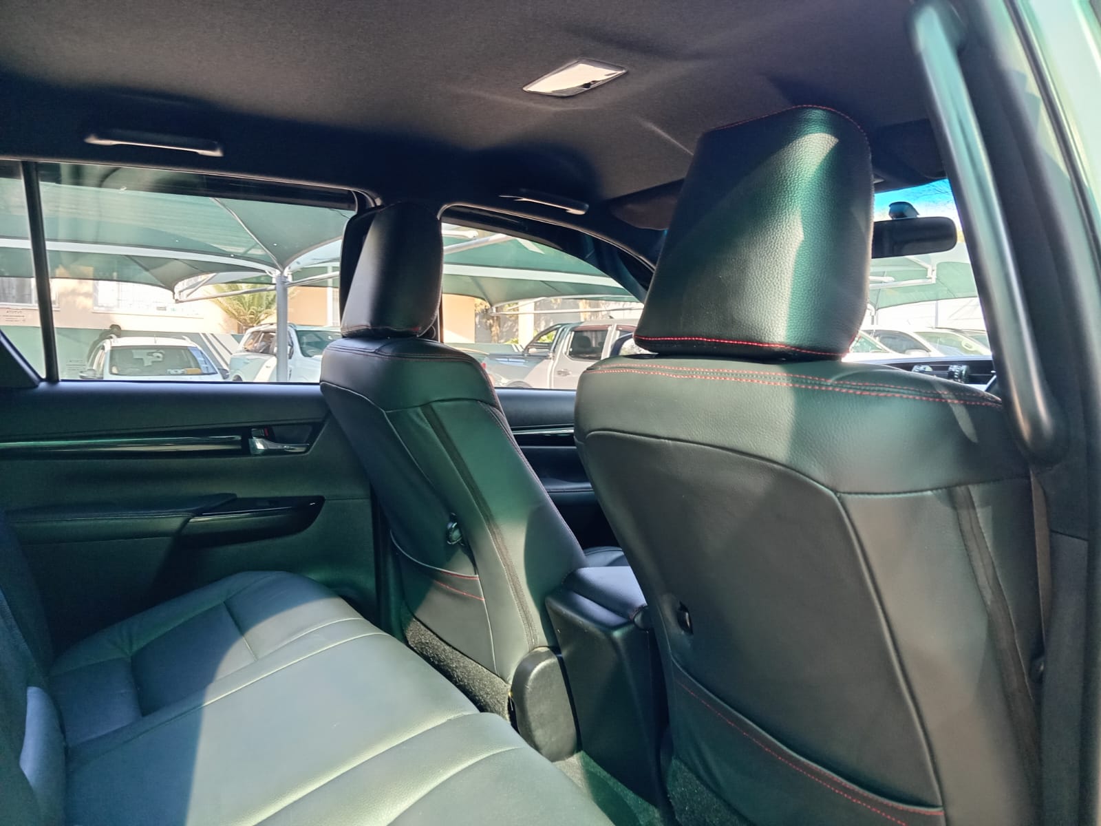 
								2018 Toyota Hilux 2.8GD-6 Double Cab 4×4 Raider Dakar Auto full									