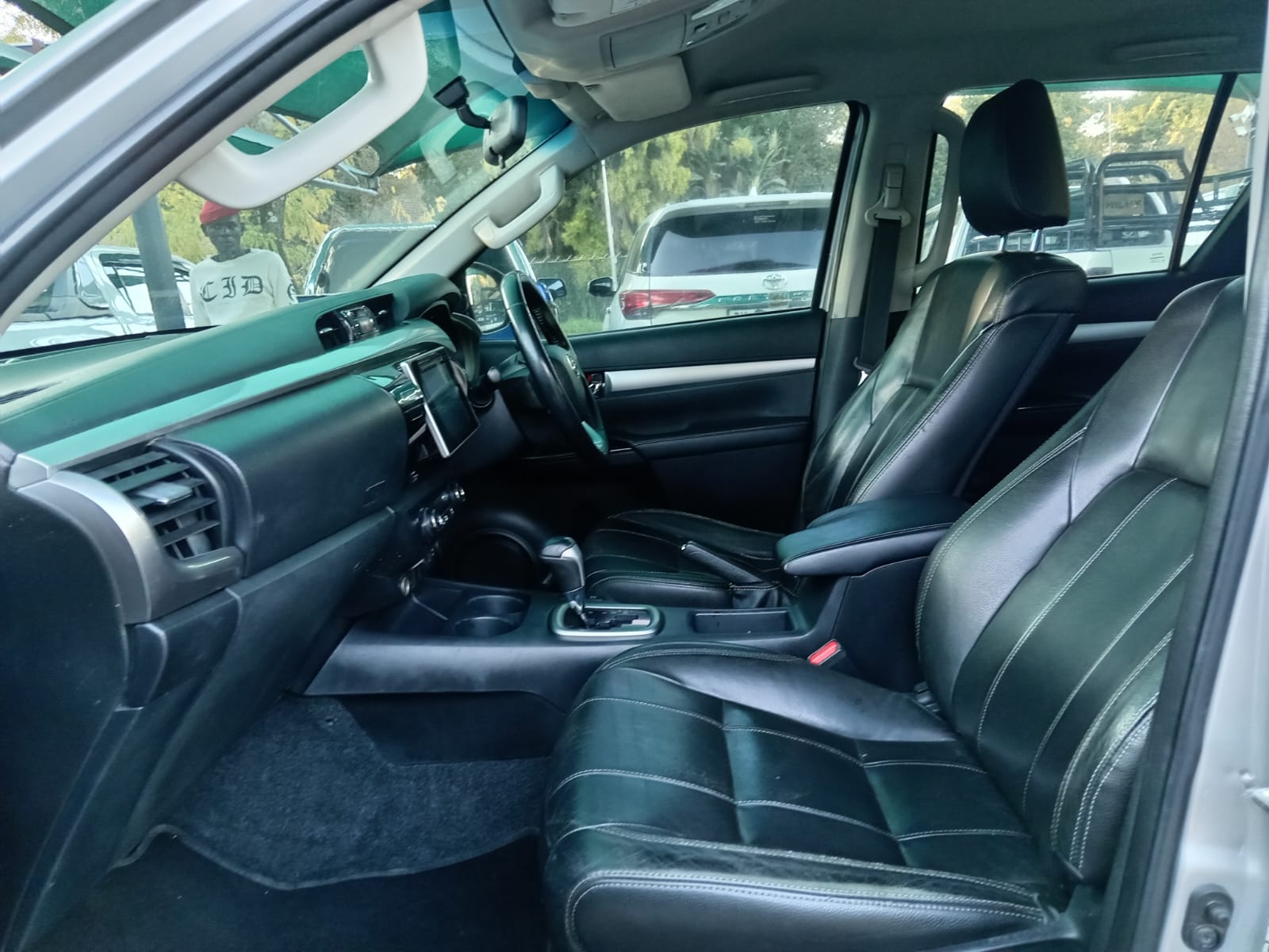 
								2018 Toyota Hilux 2.8GD-6 Double Cab 4×4 Raider full									