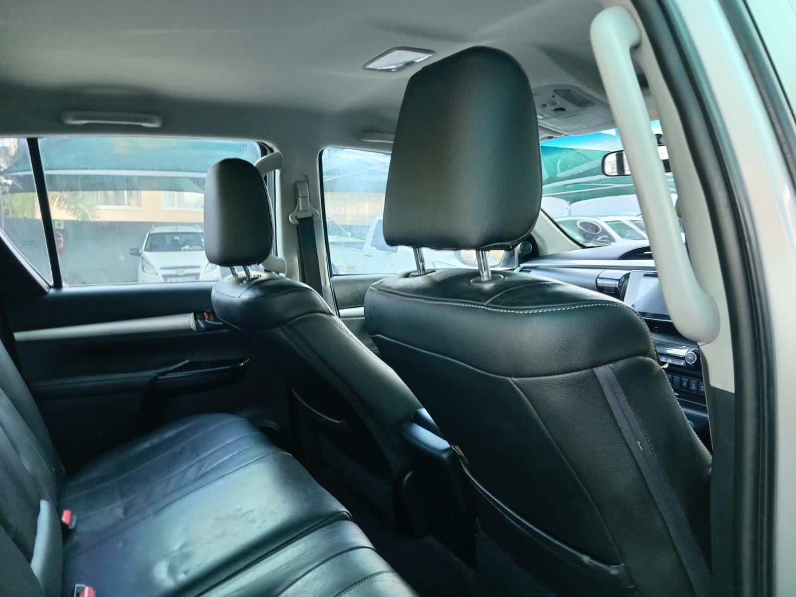 
								2018 Toyota Hilux 2.8GD-6 Double Cab 4×4 Raider full									