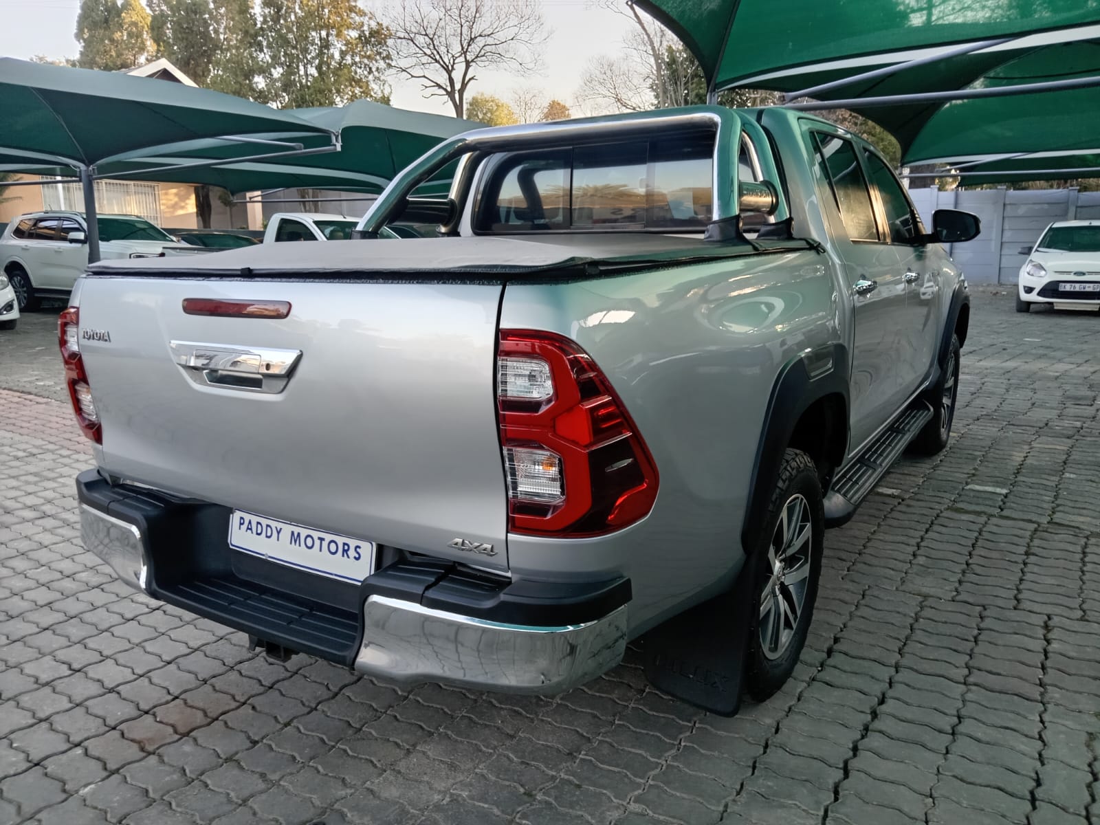 
								2018 Toyota Hilux 2.8GD-6 Double Cab 4×4 Raider full									