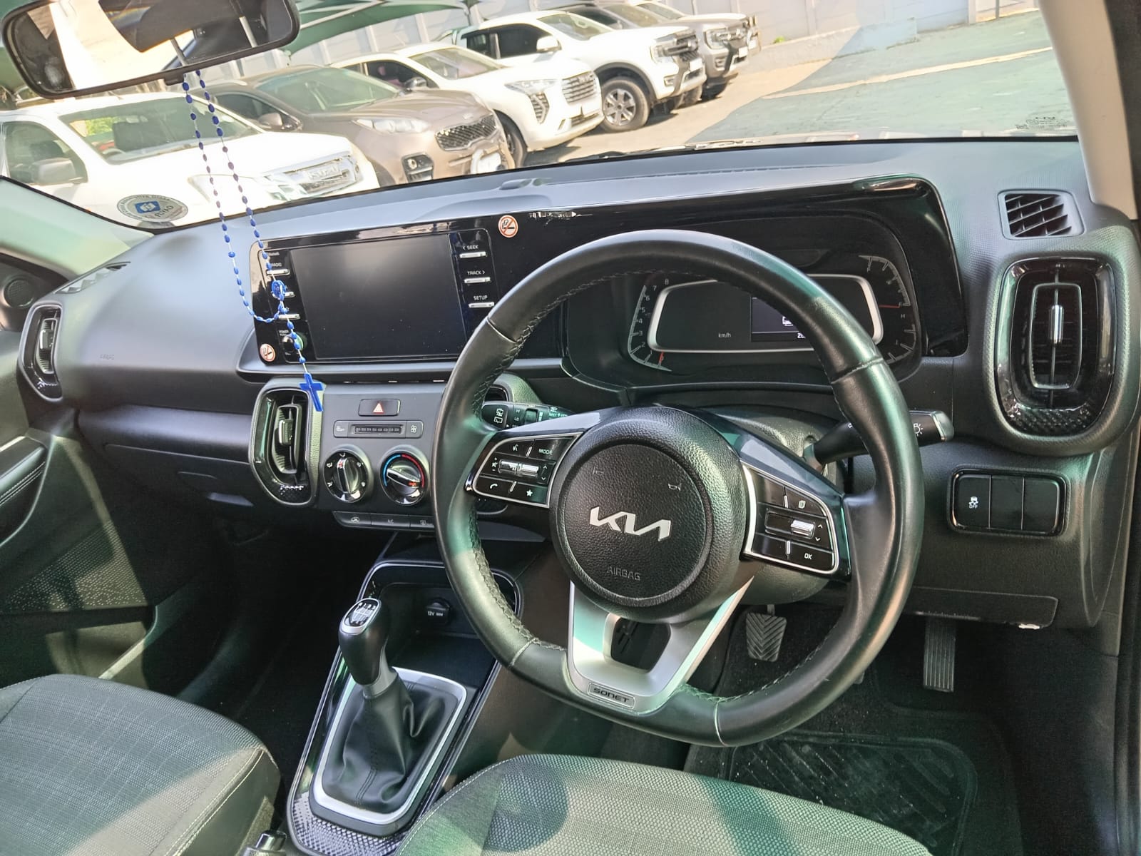 
								2024 Kia Sonnet 1.5 LX full									