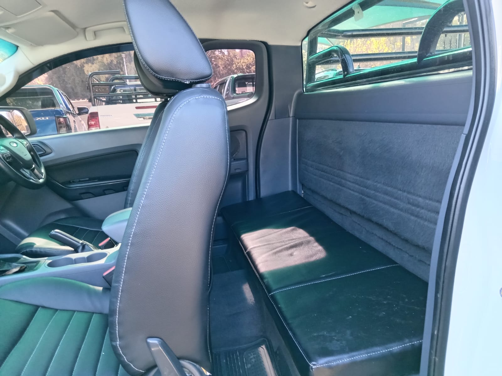 
								2017 Ford Ranger 2.2TDCi SuperCab Hi-Rider XL Auto full									