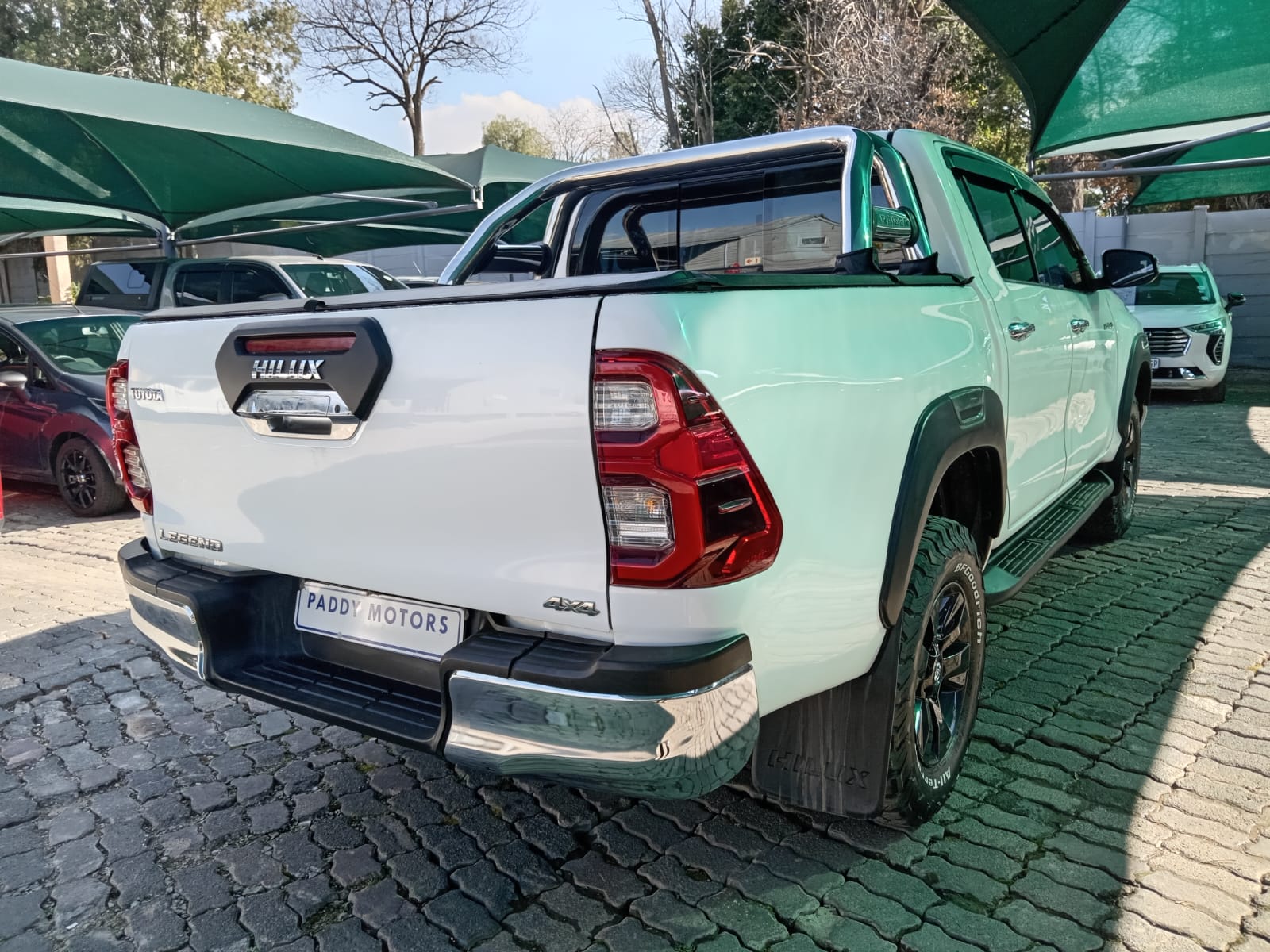 
								2016 Toyota Hilux 2.4GD-6 Double Cab 4×4 SRX full									
