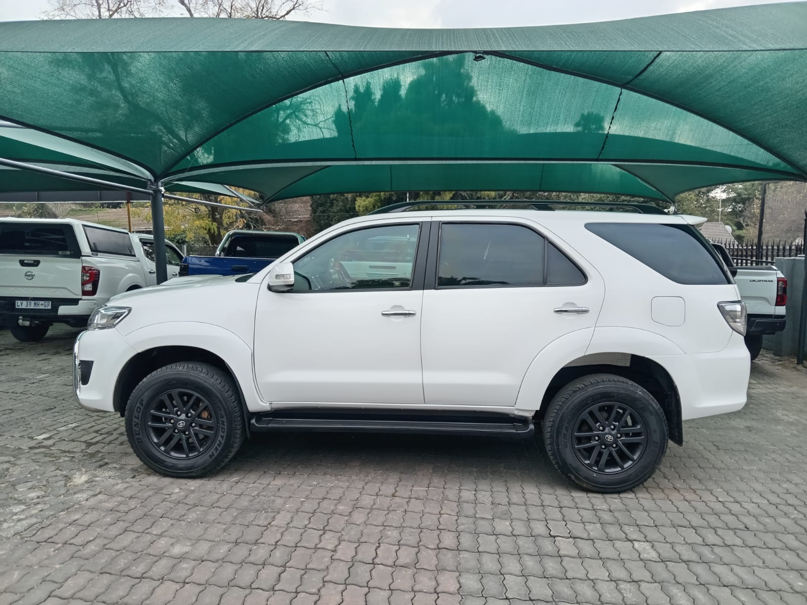 
								2012 Toyota Fortuner 3.0D-4D 4×4 auto full									
