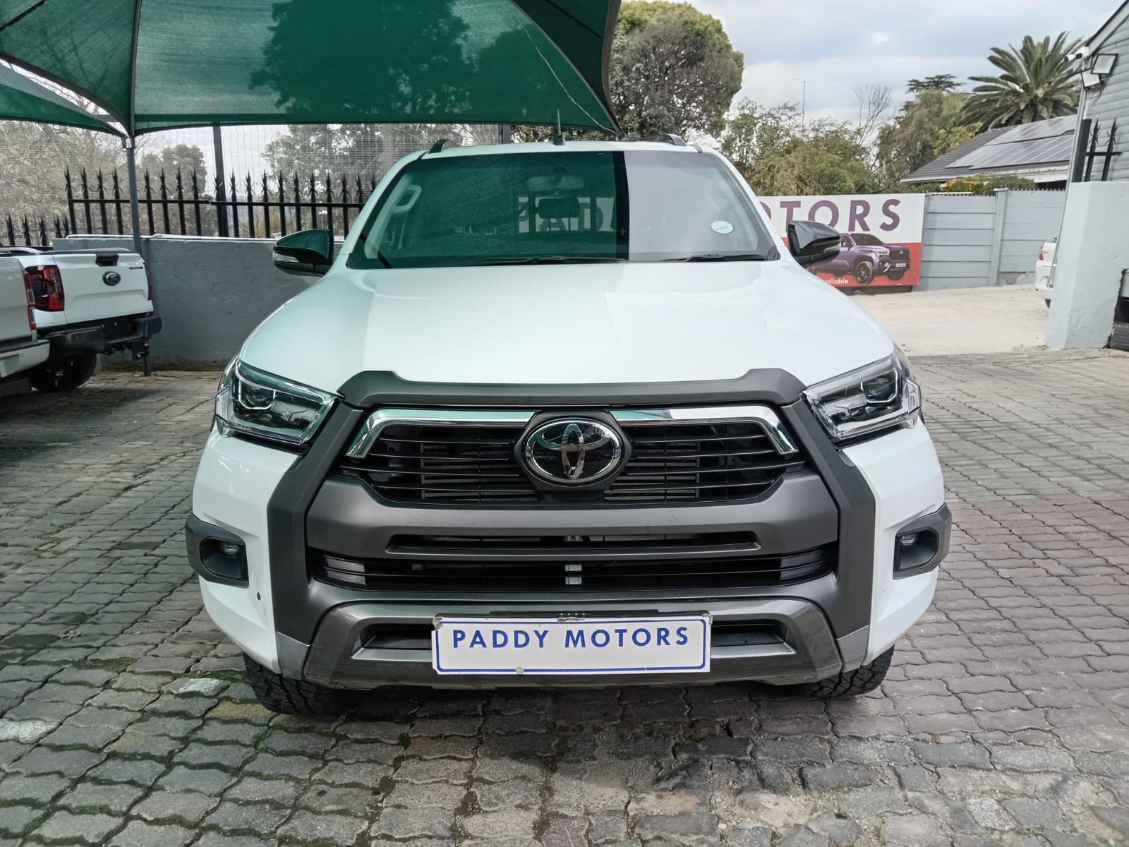 
								2024 Toyota Hilux 2.4GD-6 Double Cab 4×4 Raider X full									
