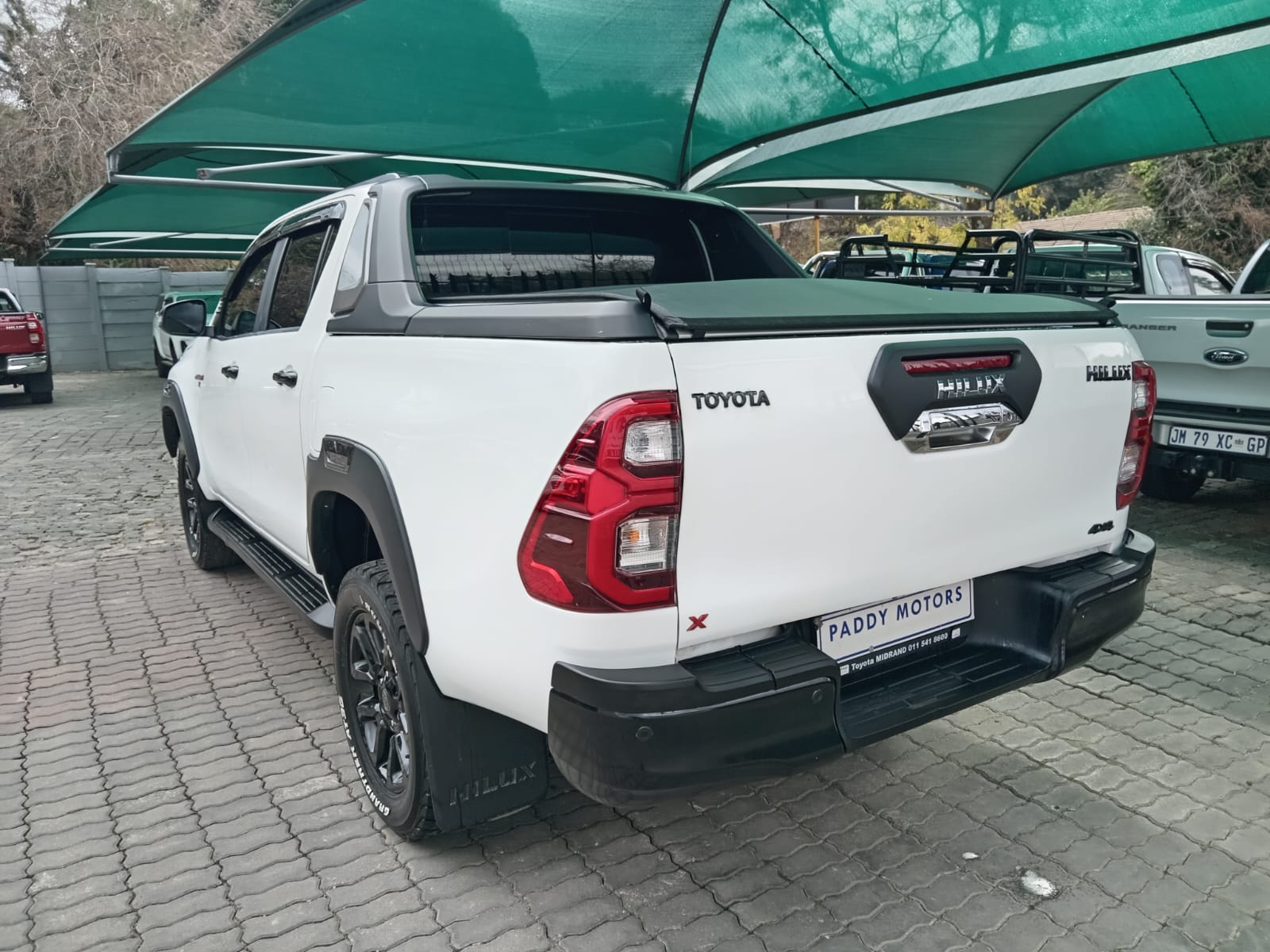 
								2024 Toyota Hilux 2.4GD-6 Double Cab 4×4 Raider X full									