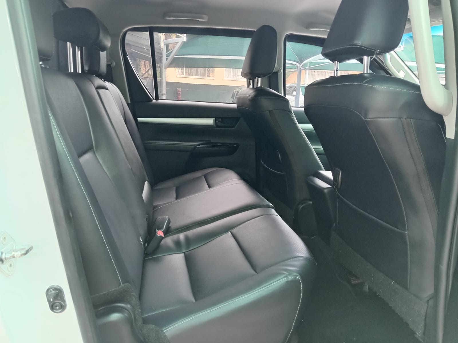 
								2024 Toyota Hilux 2.4GD-6 Double Cab 4×4 Raider X full									