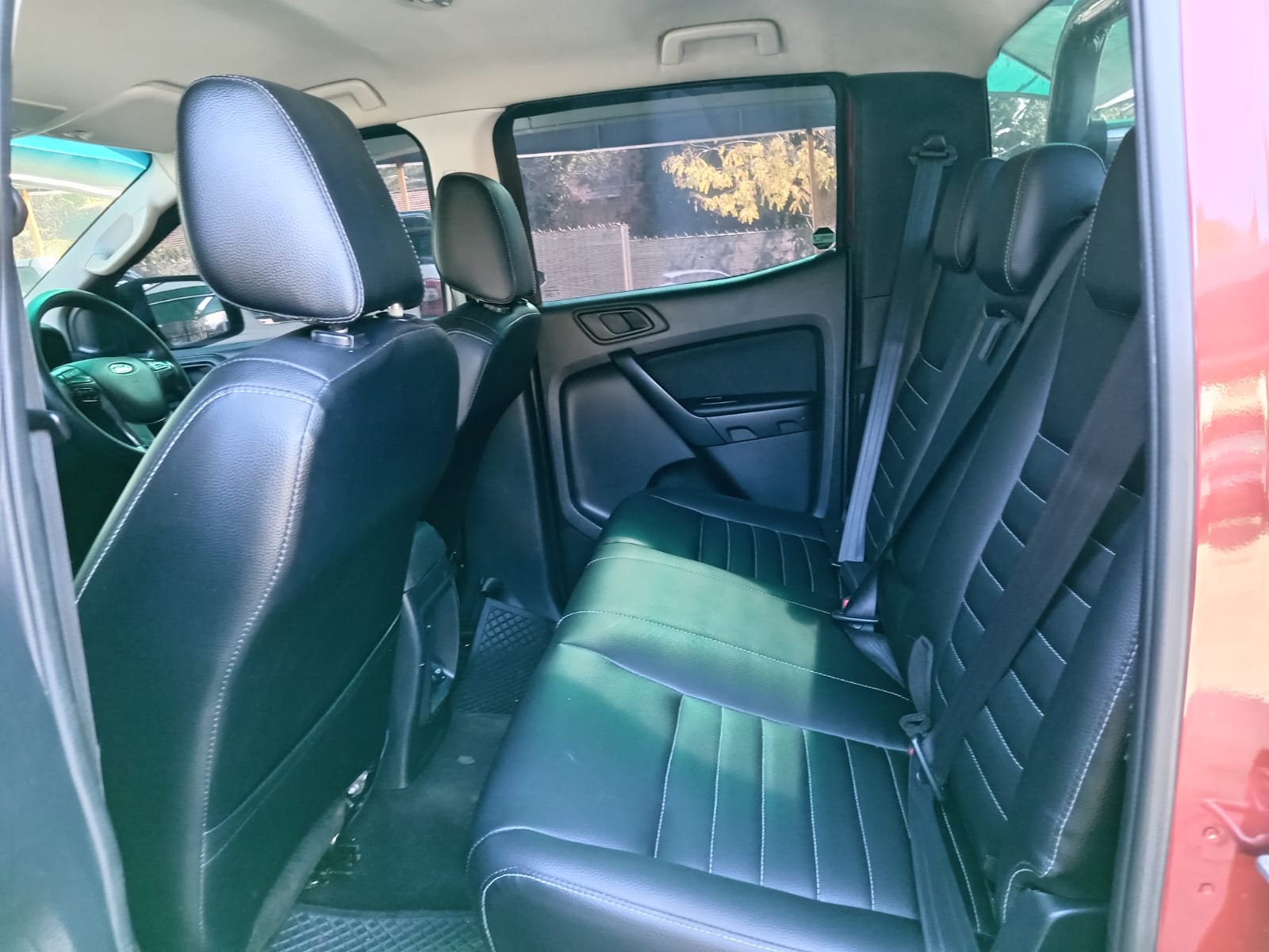 
								2020 Ford Ranger 2.2TDCi Double Cab Hi-Rider XL full									