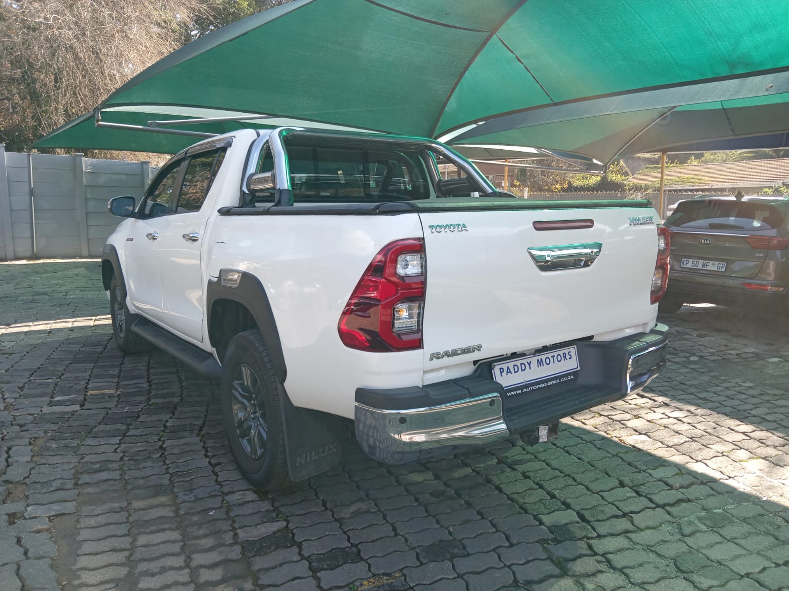 
								2023 Toyota Hilux 2.8GD-6 Double Cab full									