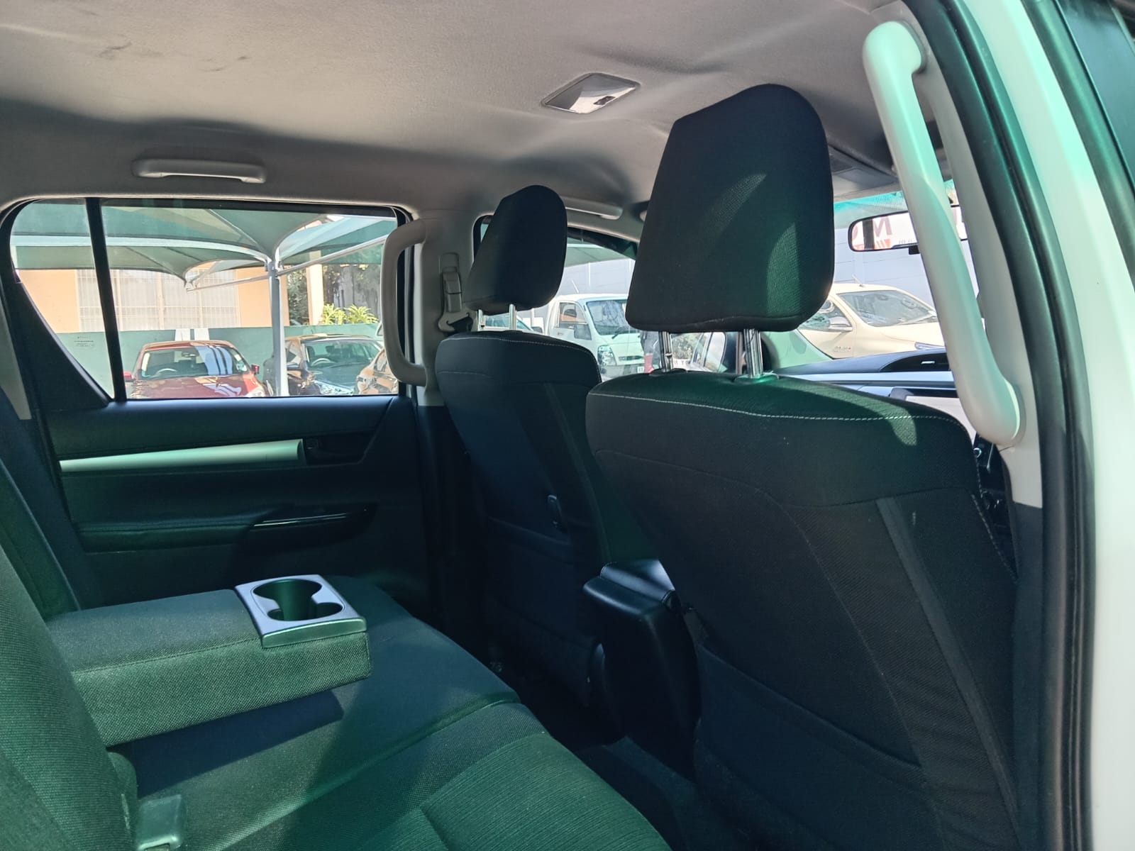 
								2023 Toyota Hilux 2.8GD-6 Double Cab full									