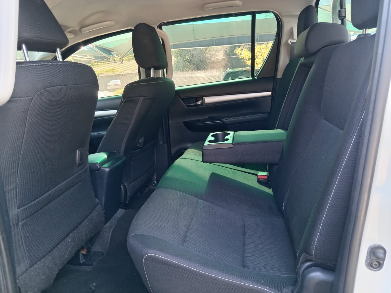 
								2023 Toyota Hilux 2.8GD-6 Double Cab full									