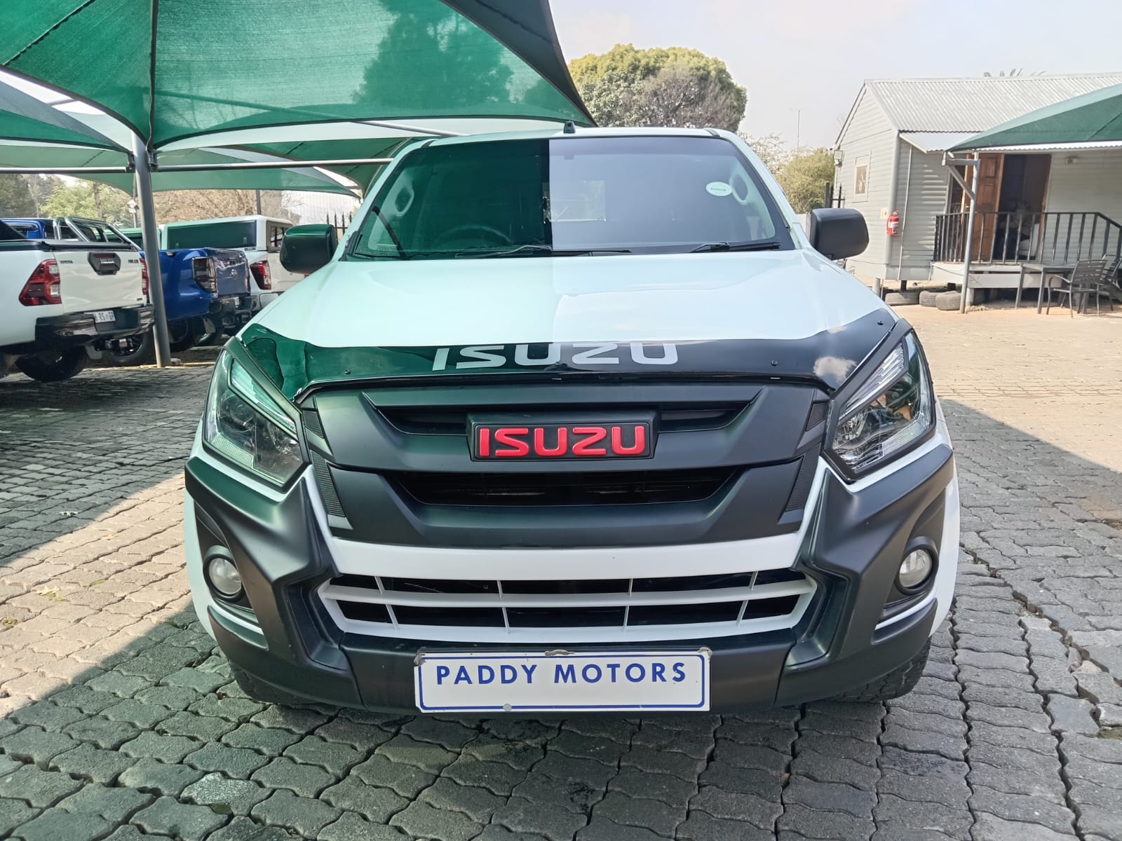 
								Isuzu D-Max 250 Double Cab X-Rider Auto full									