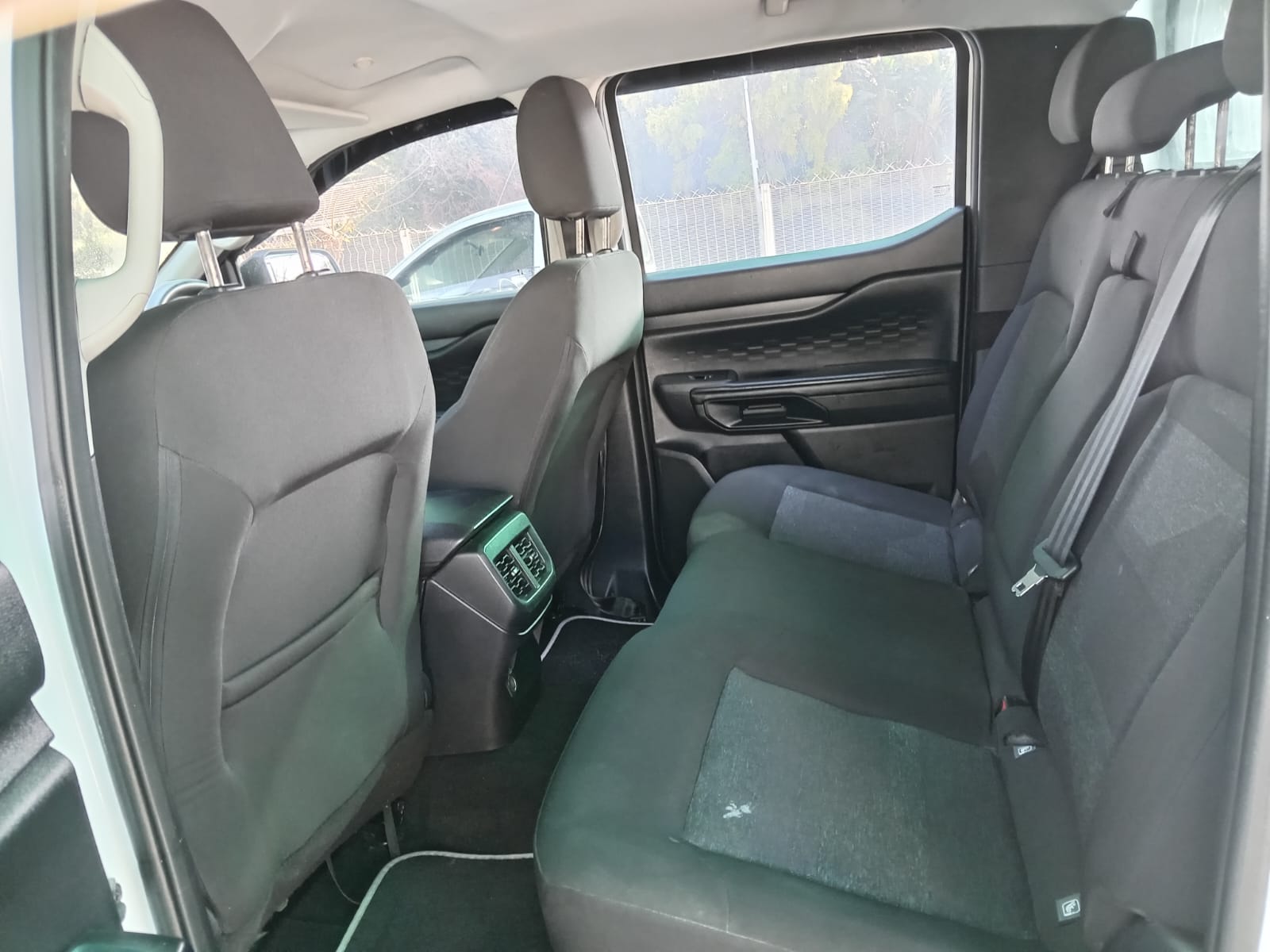 
								Ford Ranger 2.0 XL Double cab Auto full									