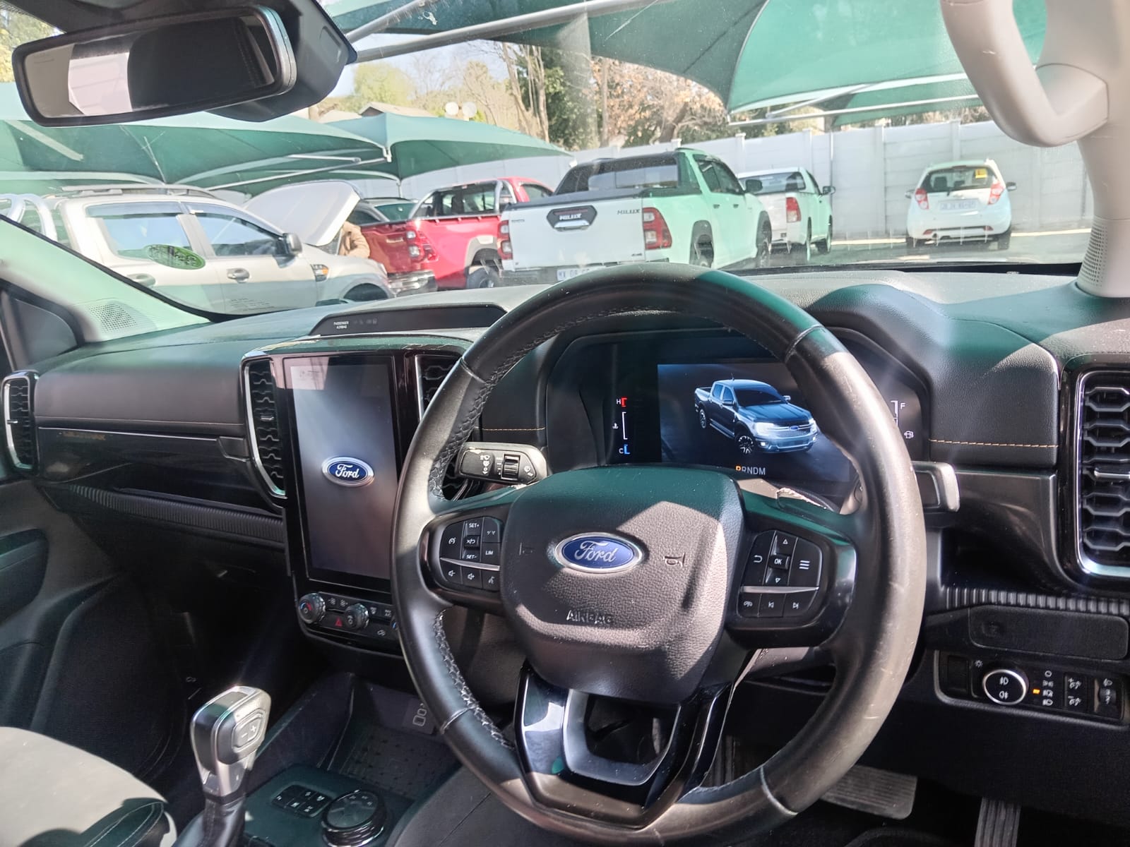 
								Ford Ranger 2.0 XLT Double Cab XLT 4X4 full									