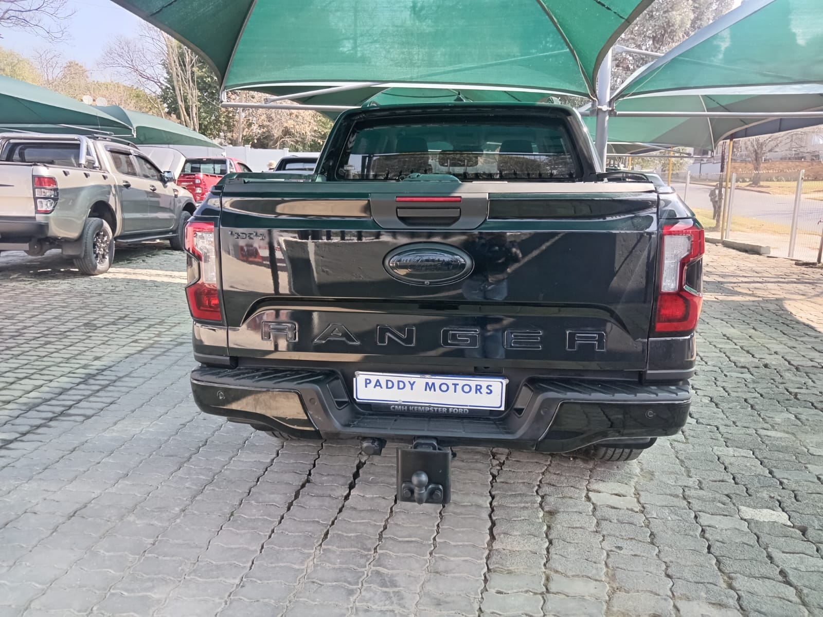 
								Ford Ranger 2.0 XLT Double Cab XLT 4X4 full									