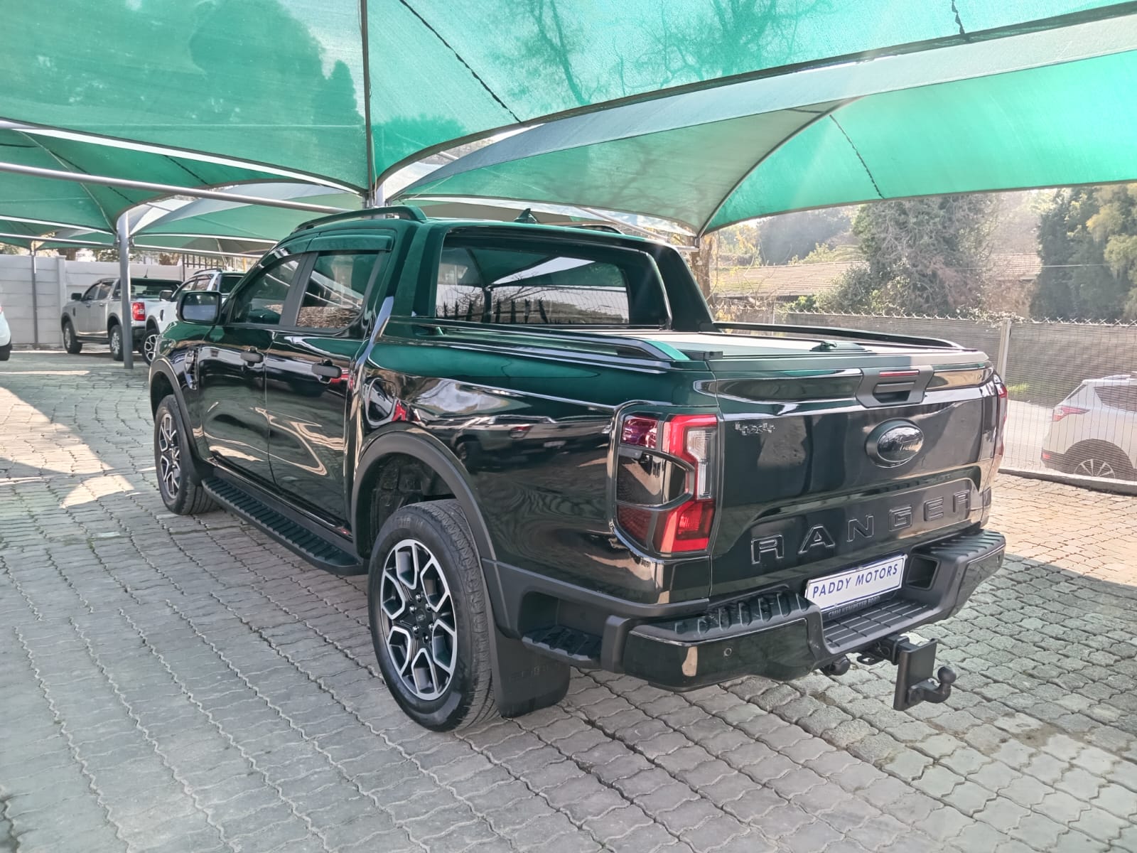 
								Ford Ranger 2.0 XLT Double Cab XLT 4X4 full									