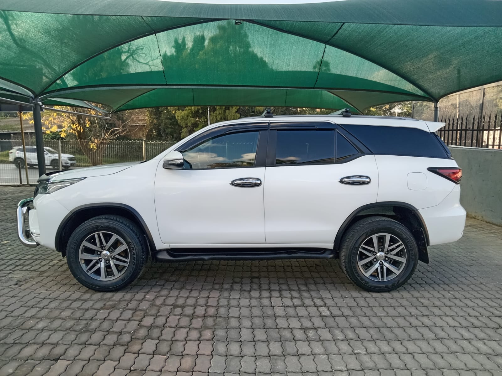 
								2019 TOYOTA FORTUNER 2.8 GD-6 AUTO full									