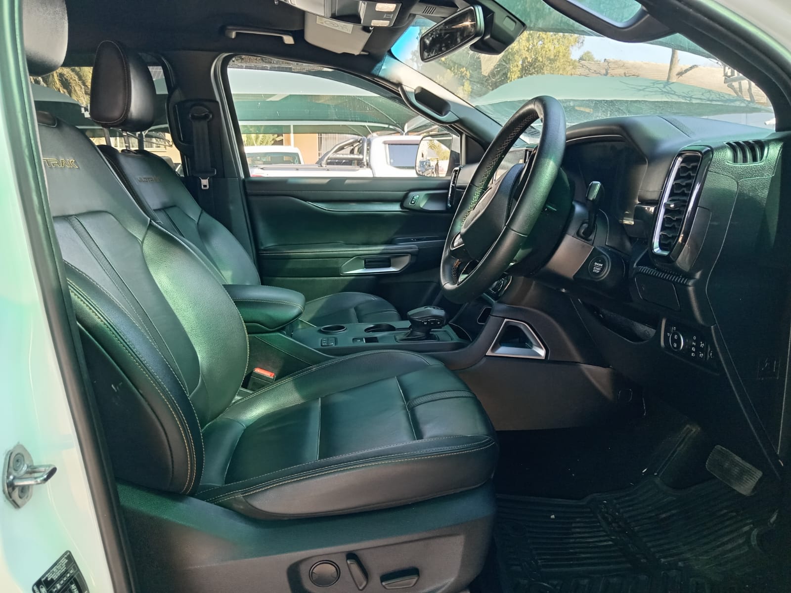 
								2024 Ford Ranger 2.0 Bi-Turbo Wildtrak Double Cab Auto full									
