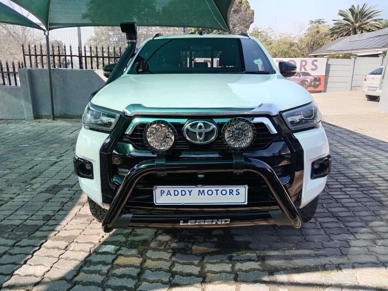 
								2021 Toyota Hilux 2.4GD-6 Double Cab Raider full									