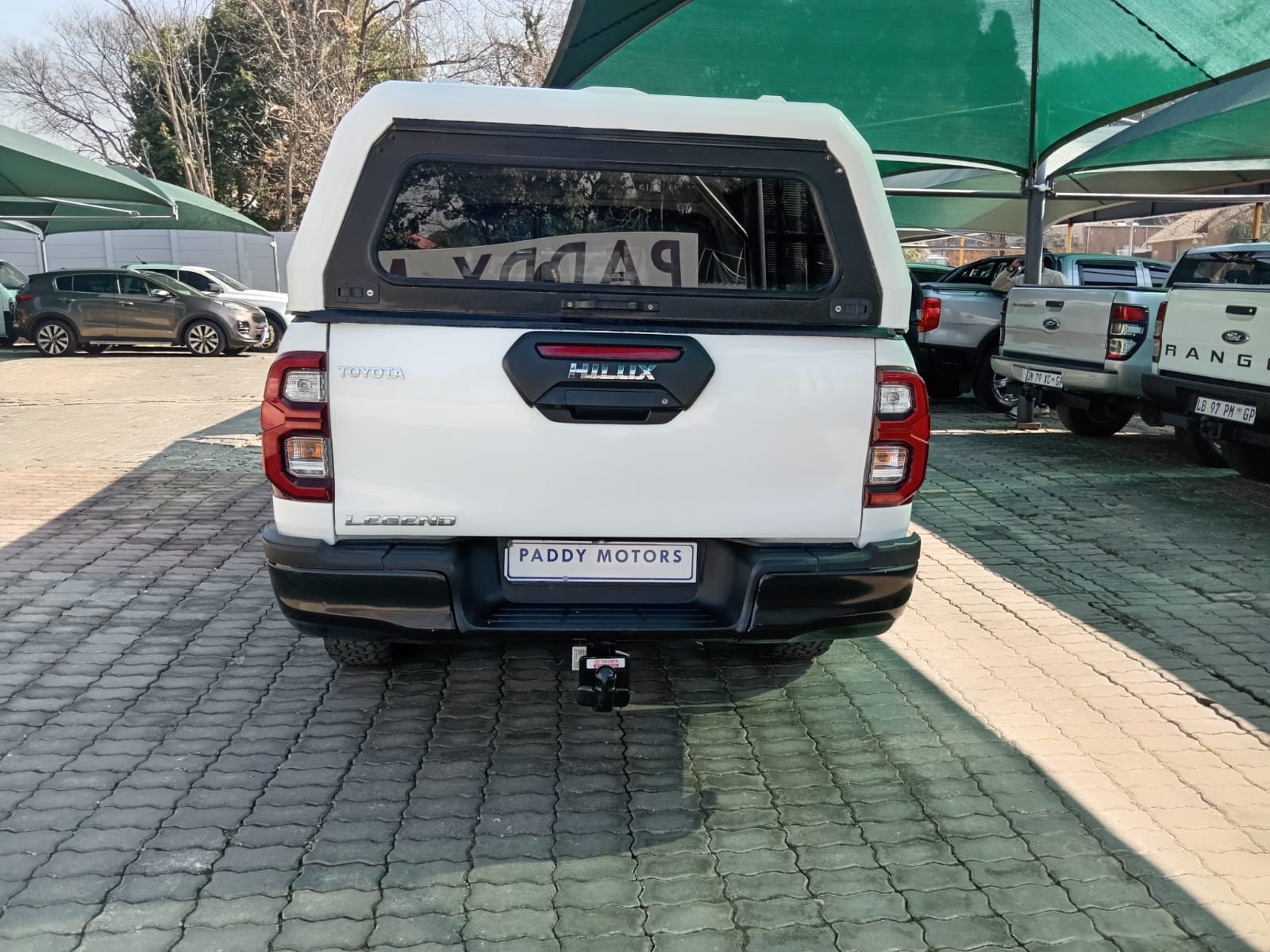 
								2020 Toyota Hilux 2.4 GD-6 Extended Cab full									