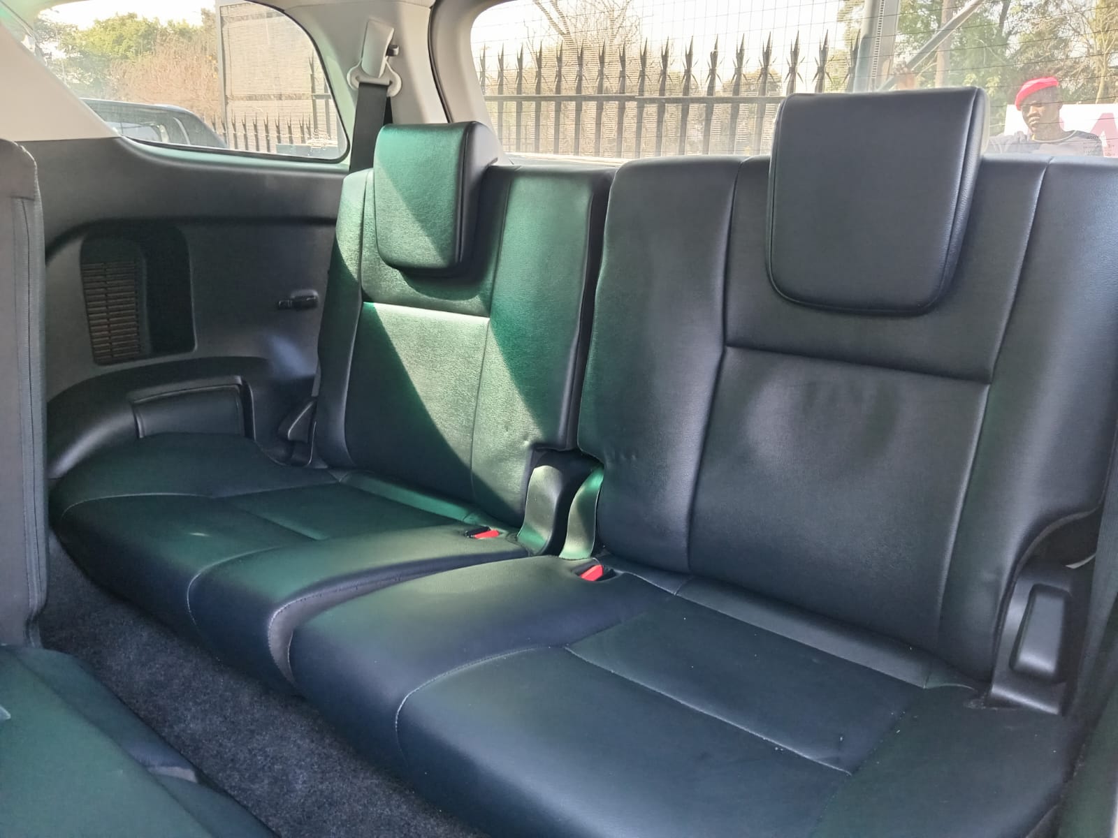 
								2023 TOYOTA FORTUNER 2.4 GD-D AUTO full									