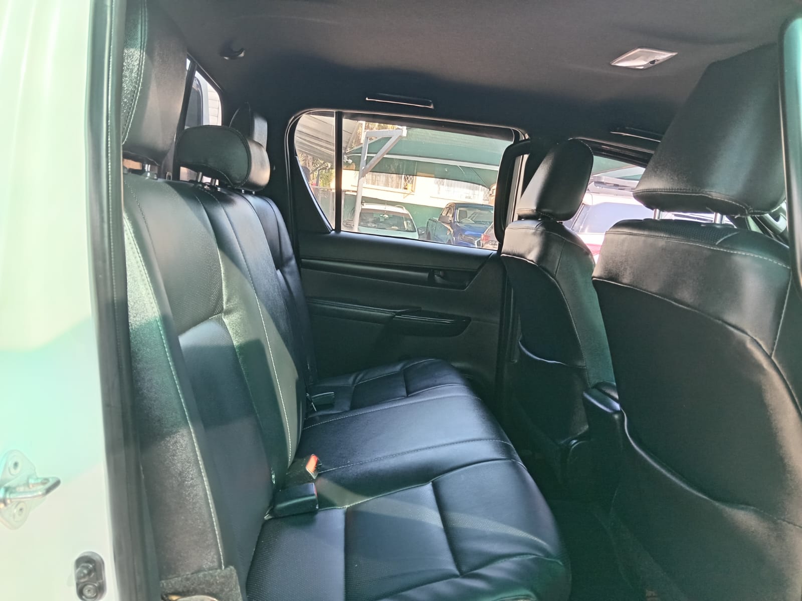 
								2023 TOYOTA HILUX 2.4 GD-6 DOUBLE CAB full									