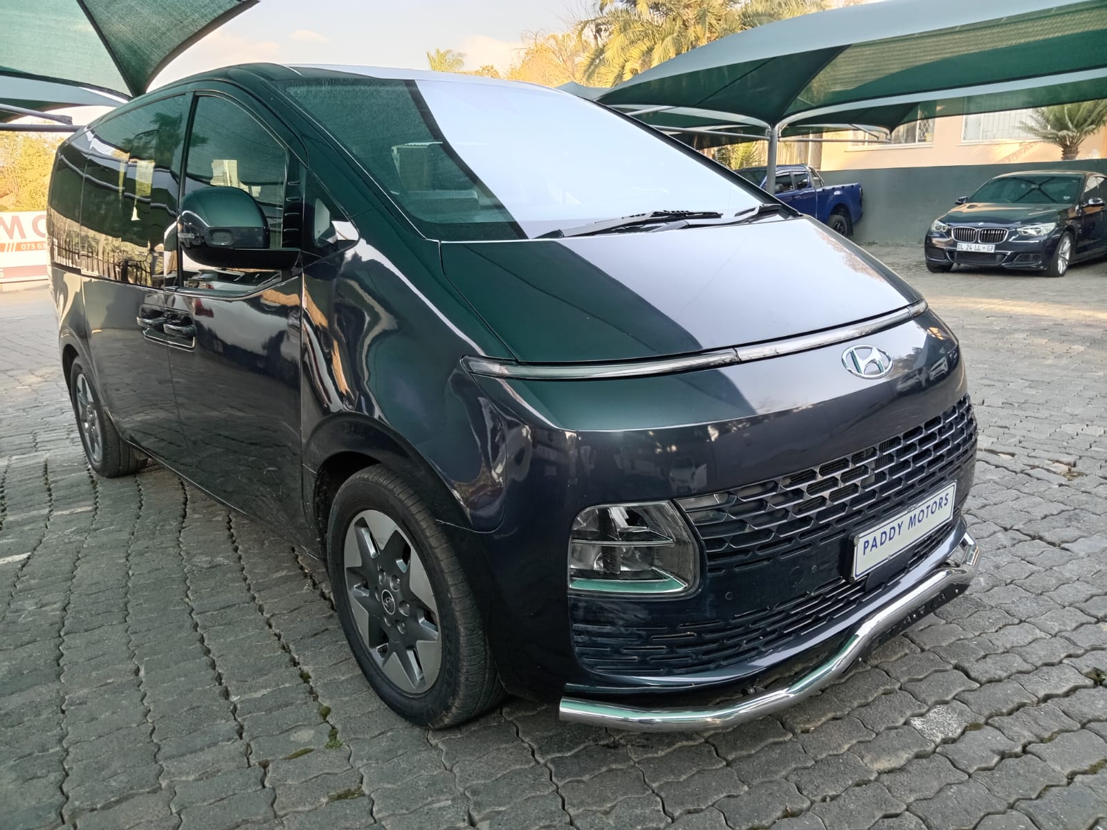 
								2023 Hyundai Staria 2.2D Elite 9-seater Auto full									