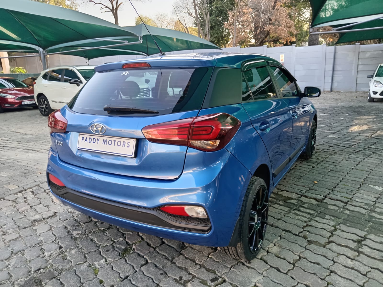 
								2020 Hyundai i20 1.4 Fluid full									