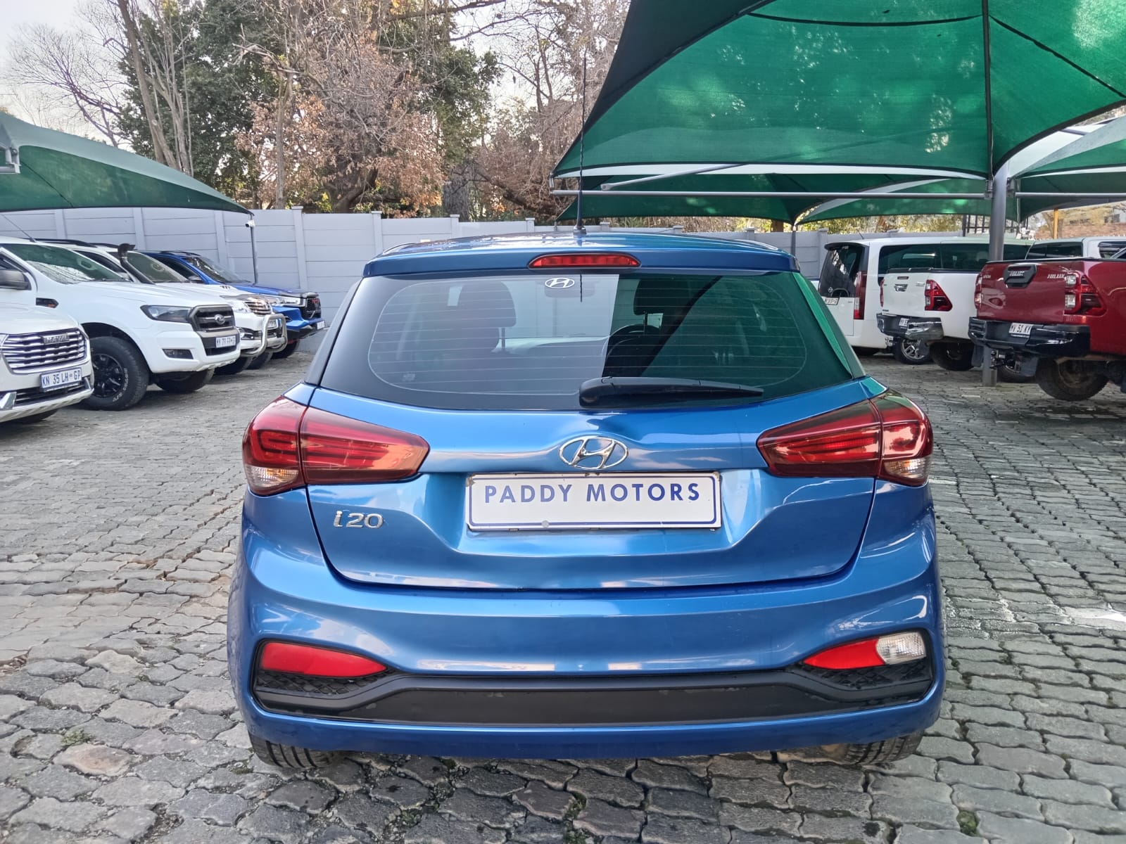 
								2020 Hyundai i20 1.4 Fluid full									