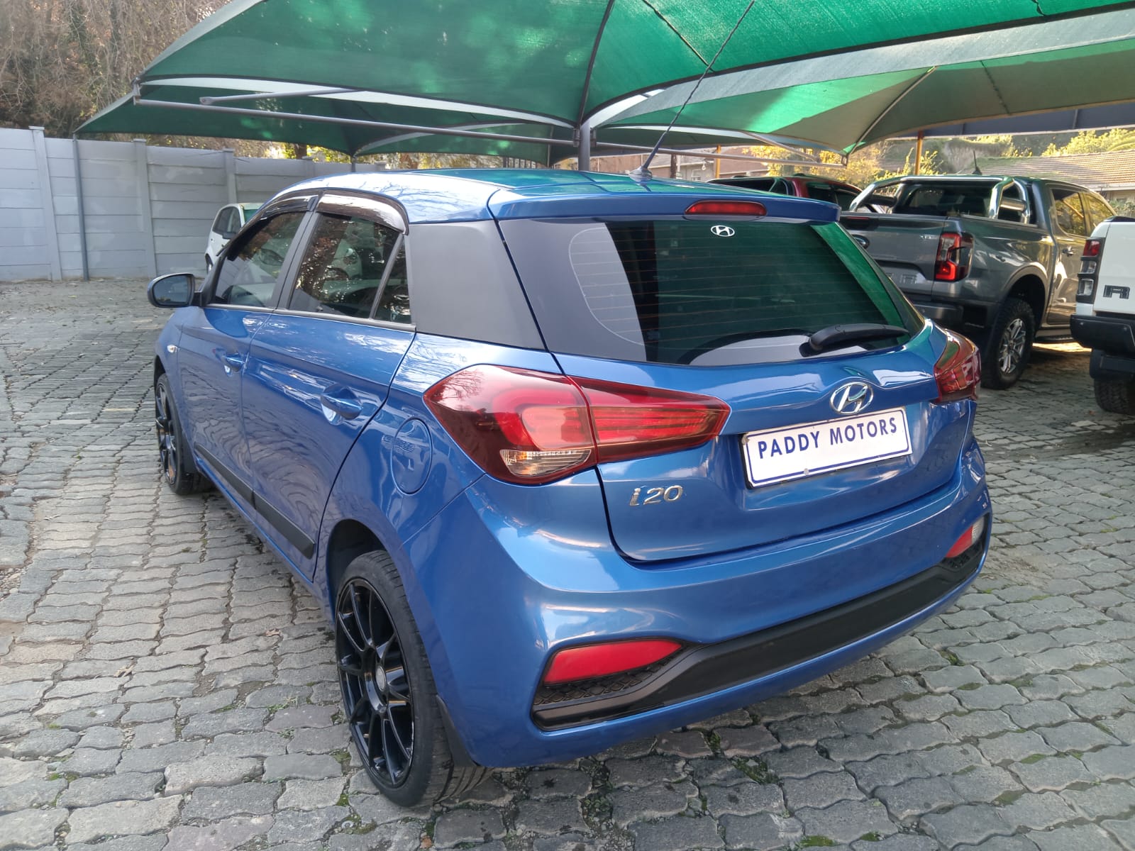 
								2020 Hyundai i20 1.4 Fluid full									