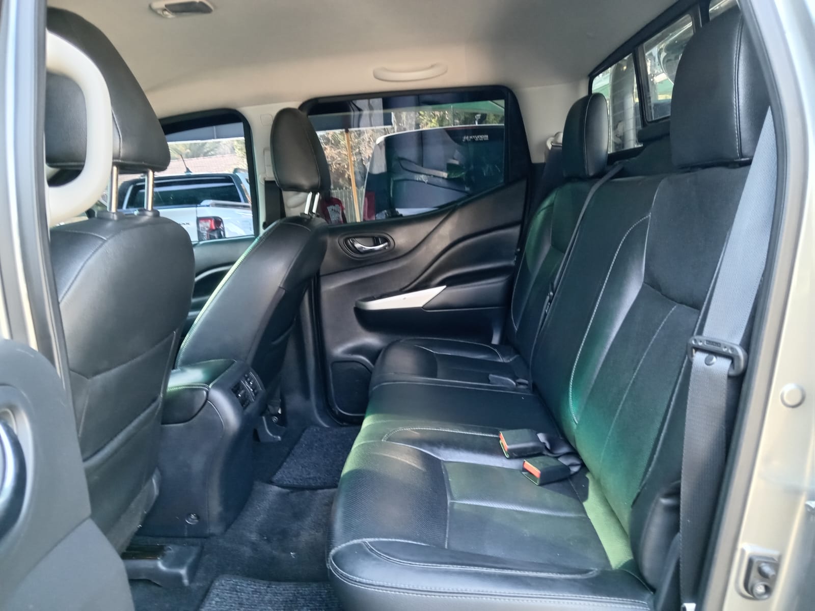 
								2018 Nissan Navara 2.3D Double Cab 4×4 LE Auto full									