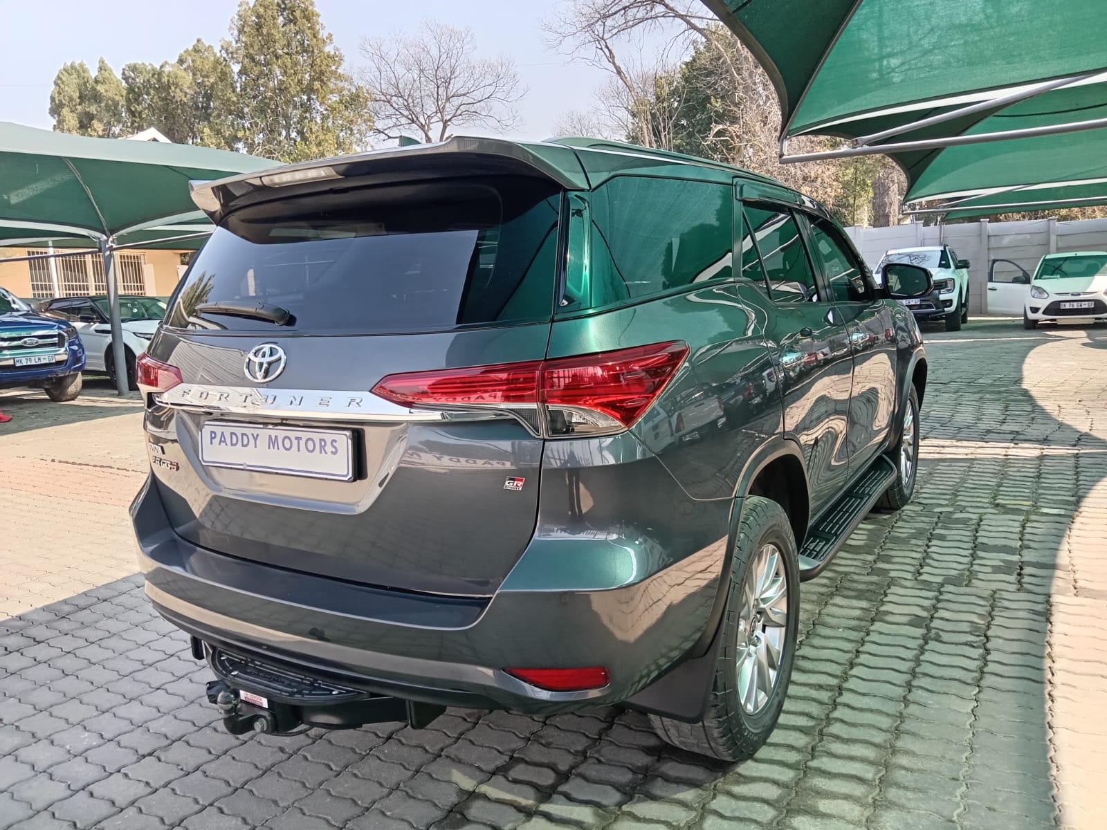 
								2017 Toyota Fortuner 2.8GD-6 full									