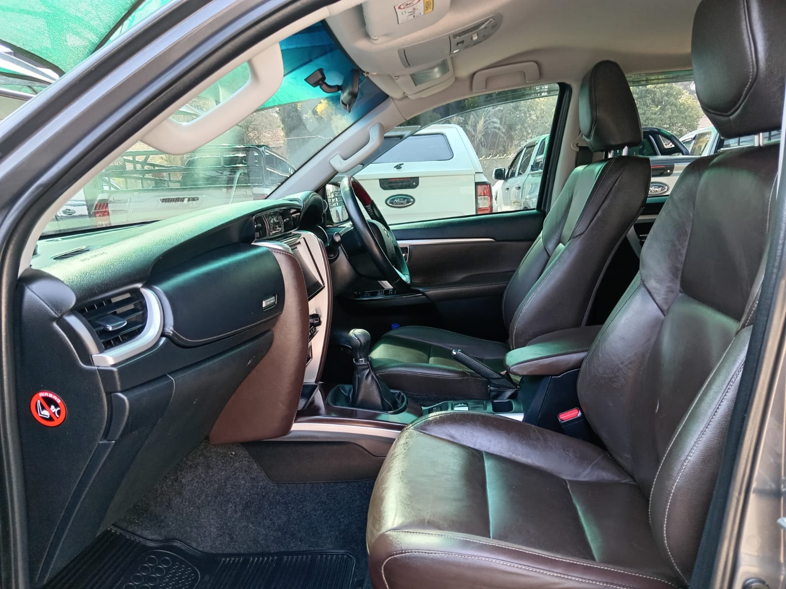 
								2017 Toyota Fortuner 2.8GD-6 full									